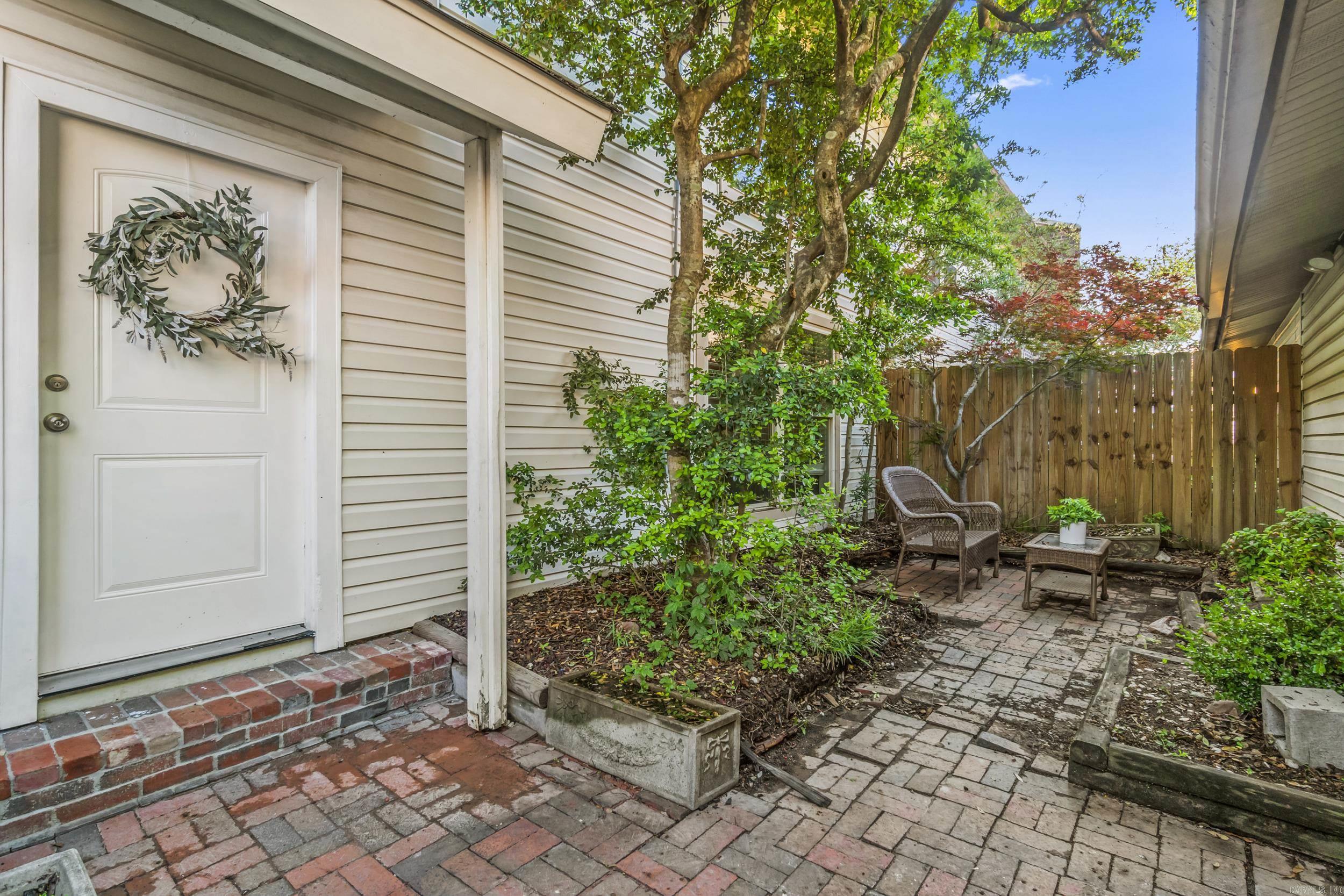 22 Wickford Lane Property Photo 2
