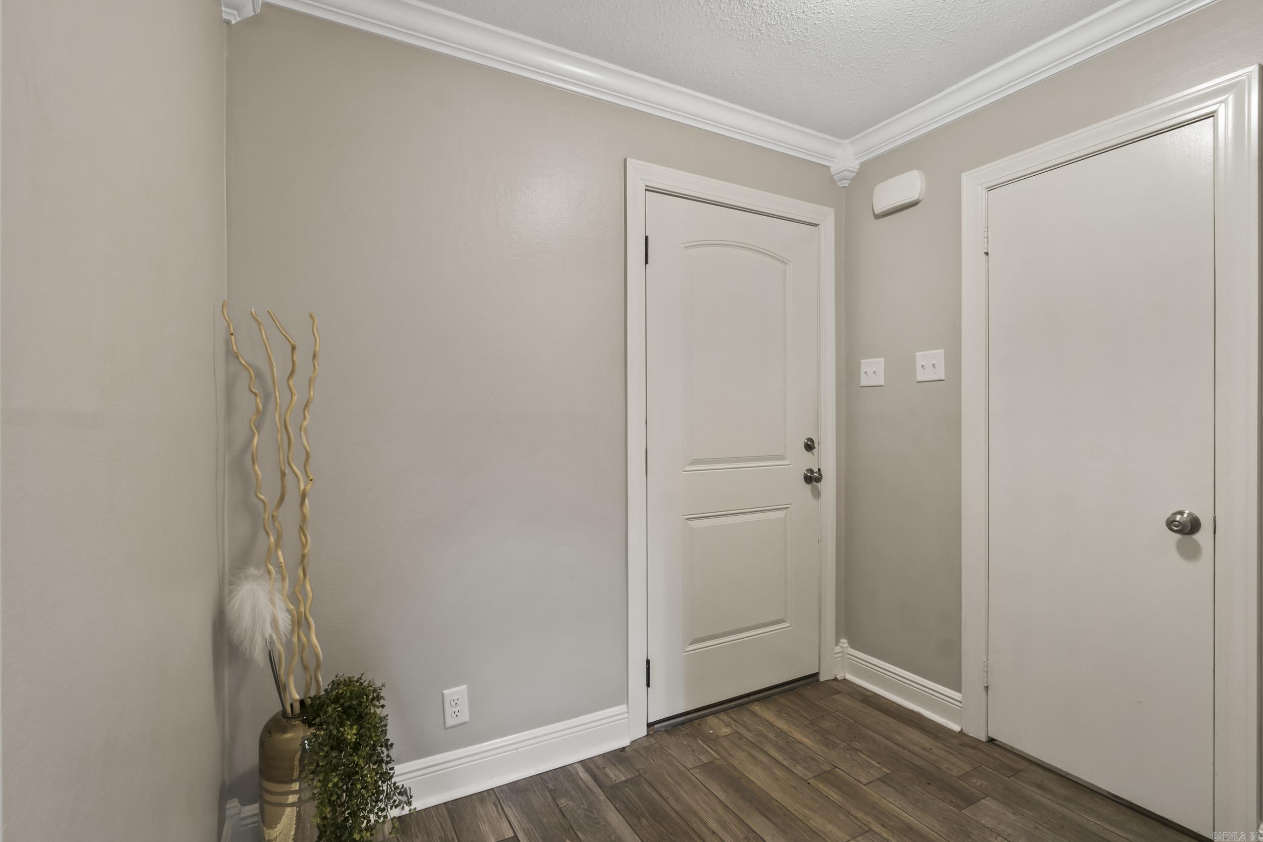 22 Wickford Lane Property Photo 3