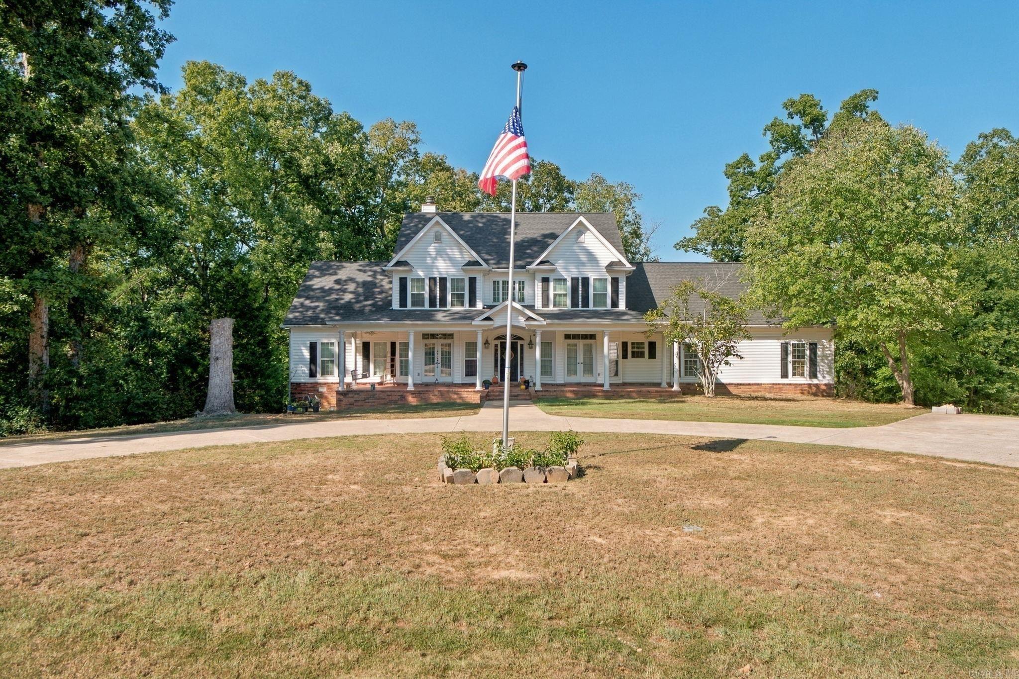 2010 Blue Ribbon Circle Property Photo 1