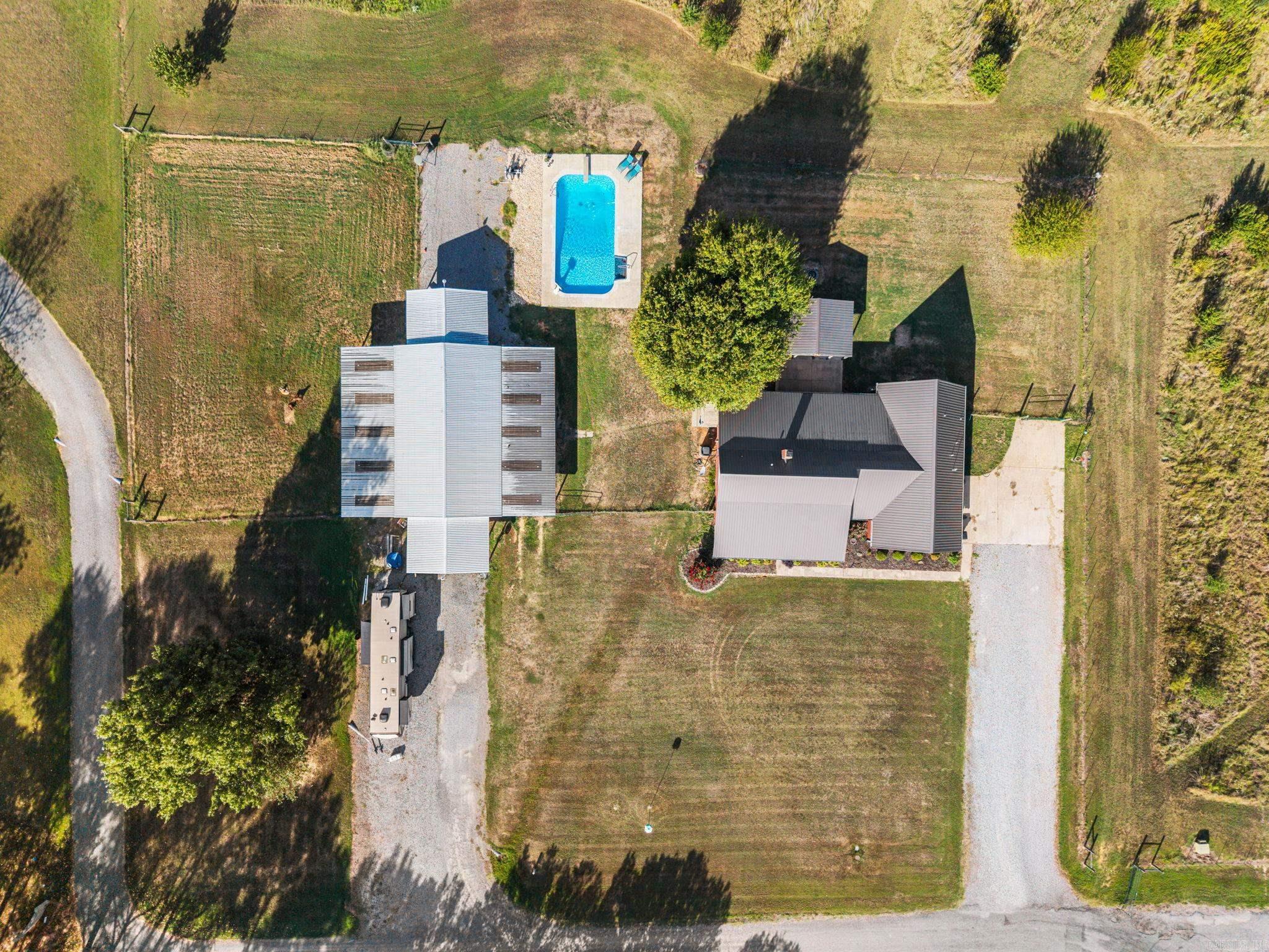 141 Pony Tail Lane Property Photo 17