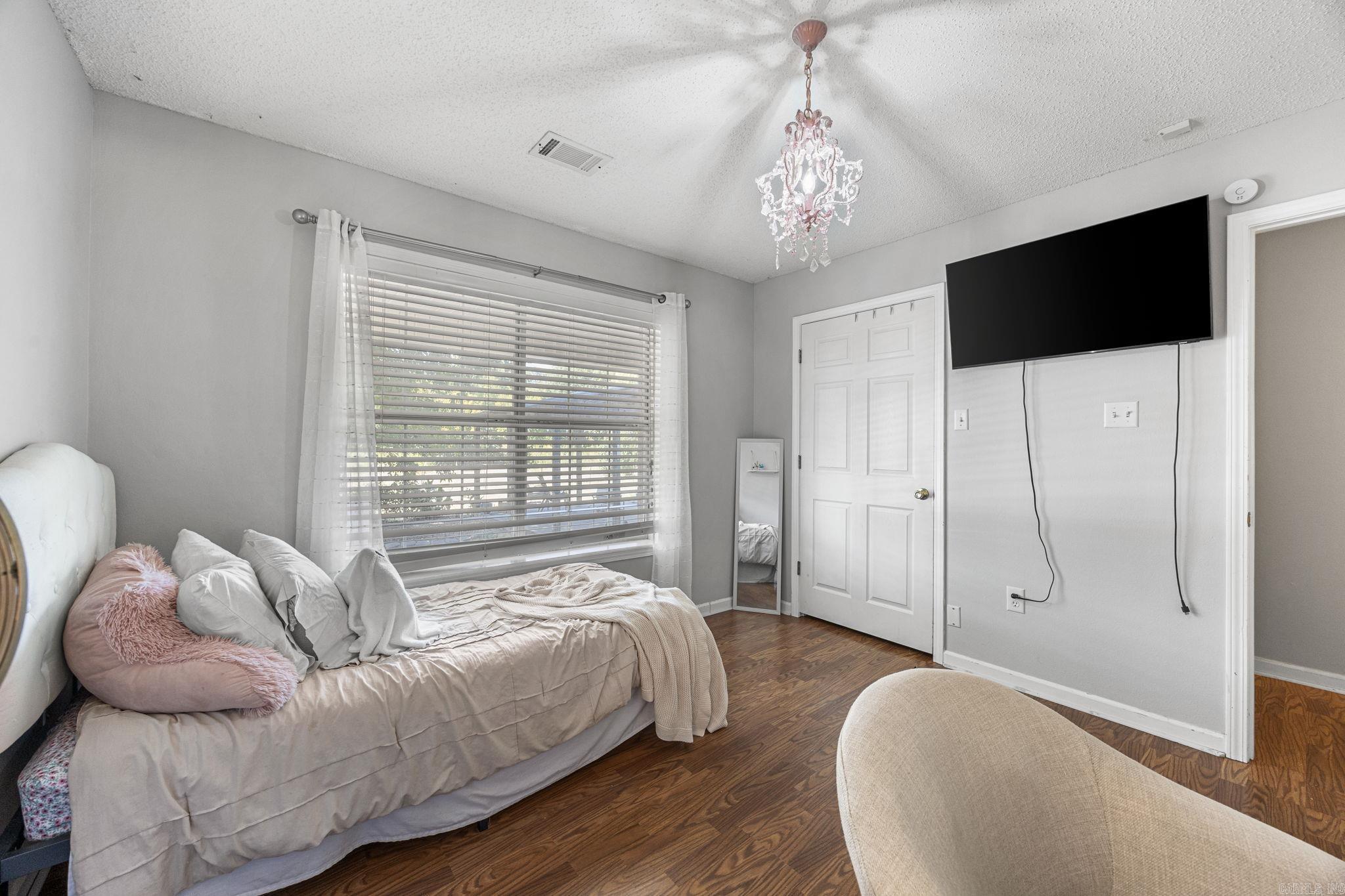 141 Pony Tail Lane Property Photo 38