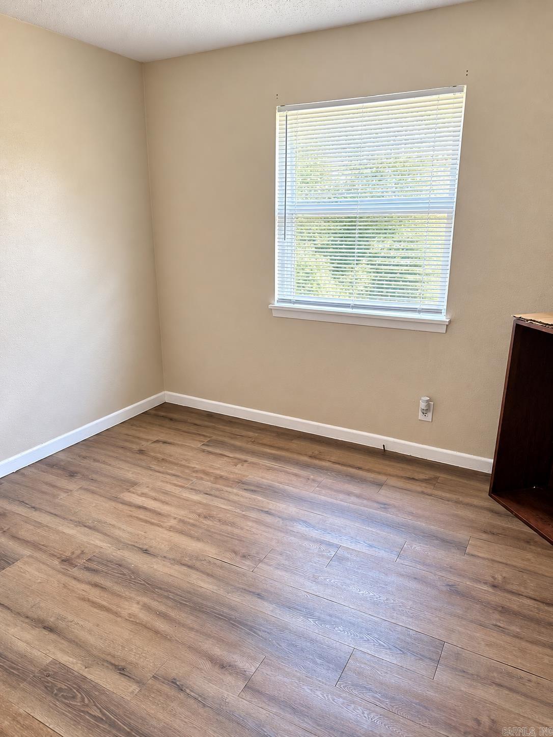 212 Cherry Property Photo 13