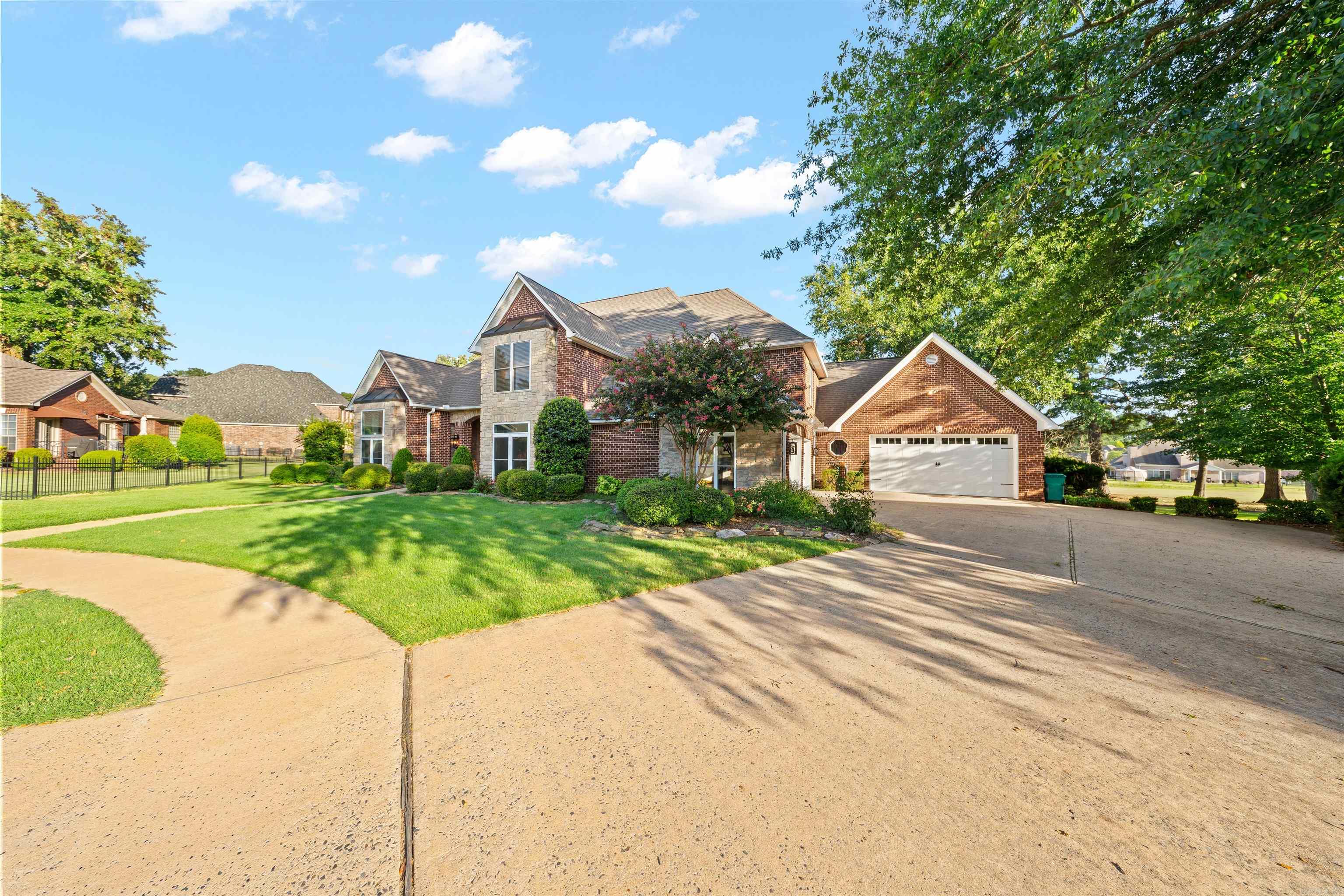 5006 Colonial Court Property Photo 43
