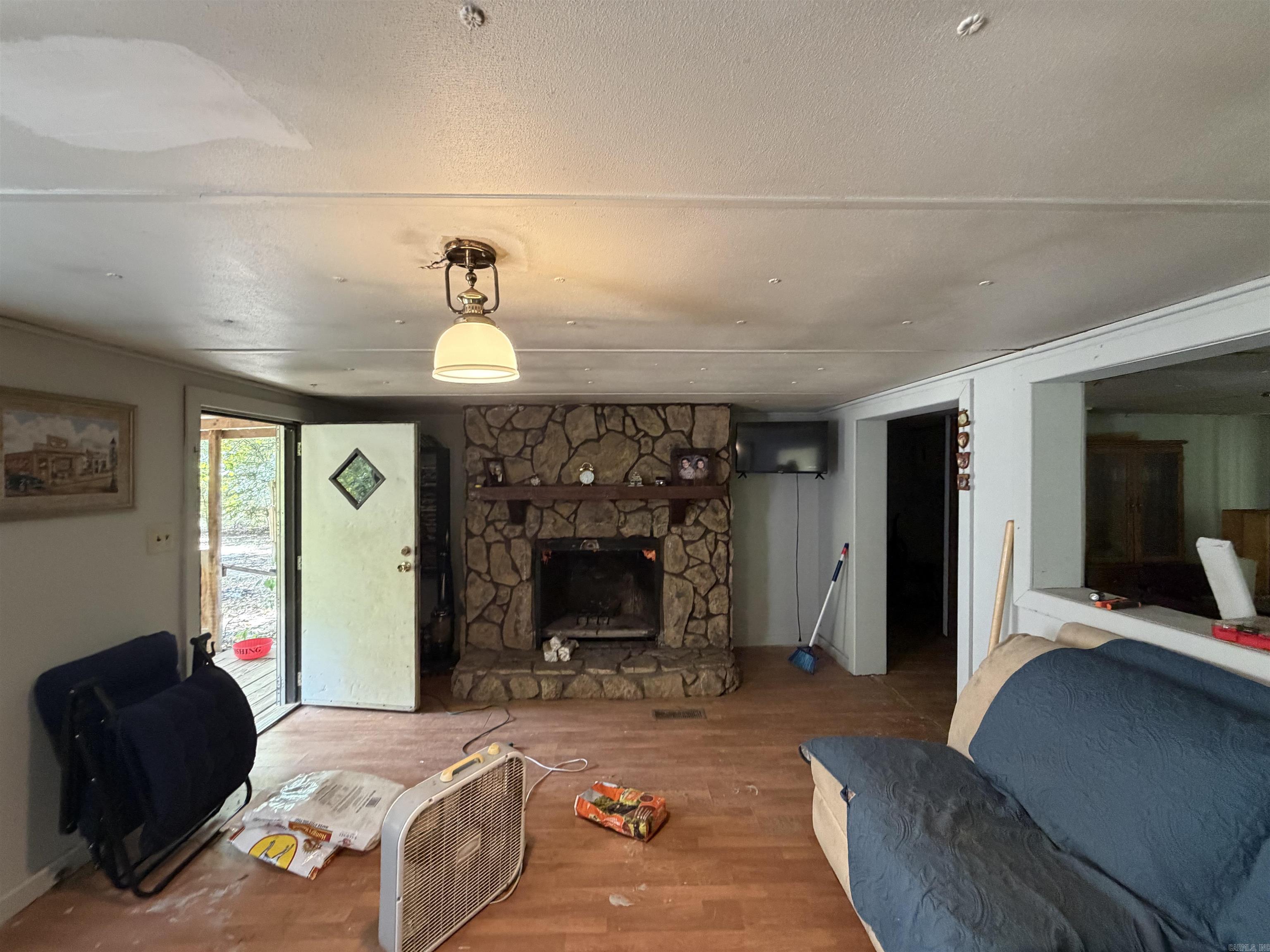 9611 Goodfellow Property Photo 13