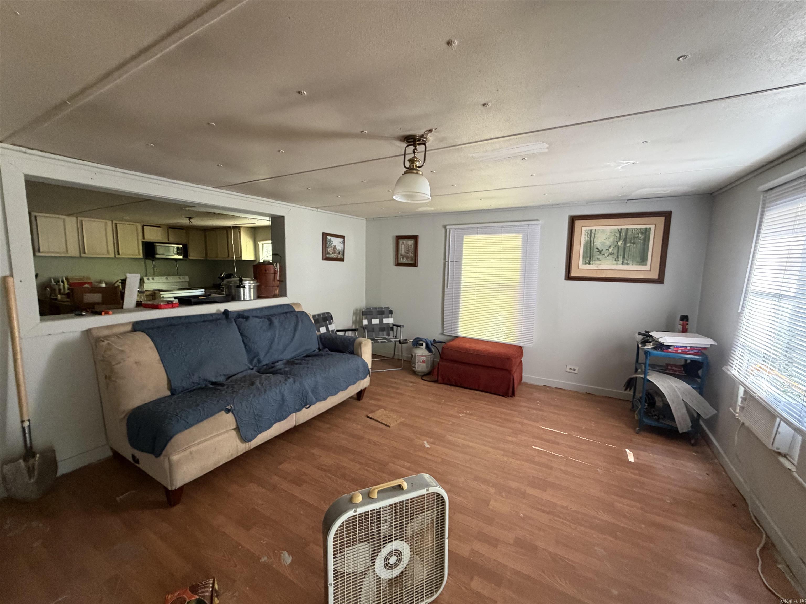 9611 Goodfellow Property Photo 15