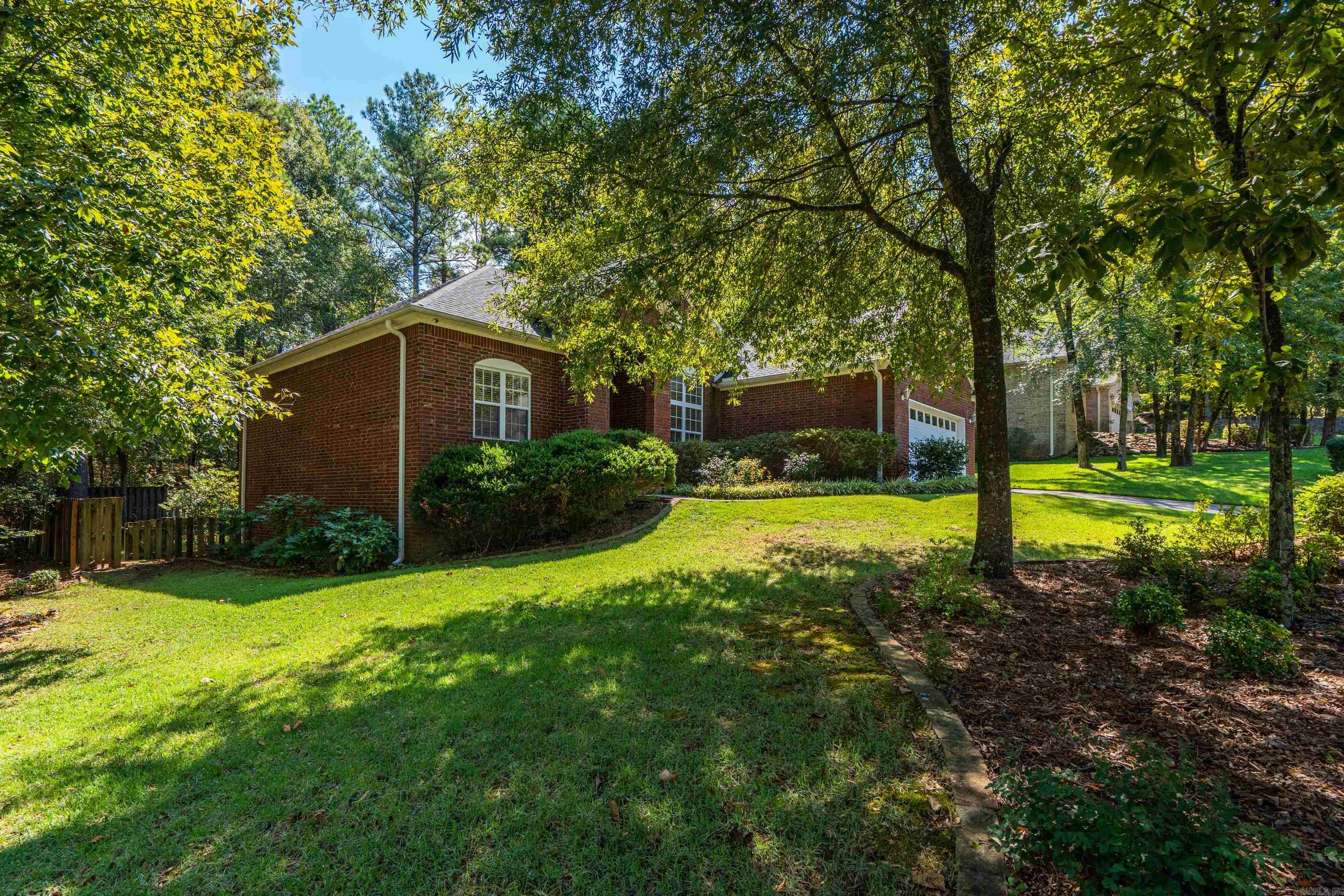 105 Covington Right Property Photo 37