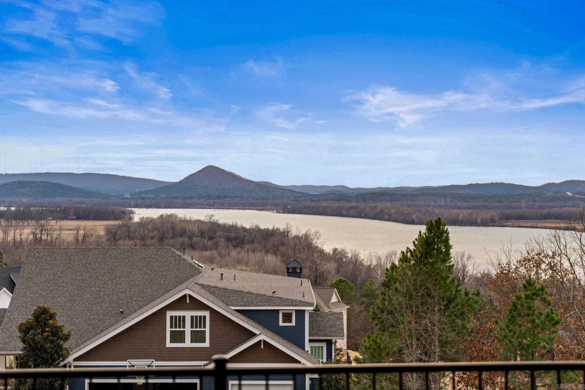 15716 Summit View Lane Property Photo 26