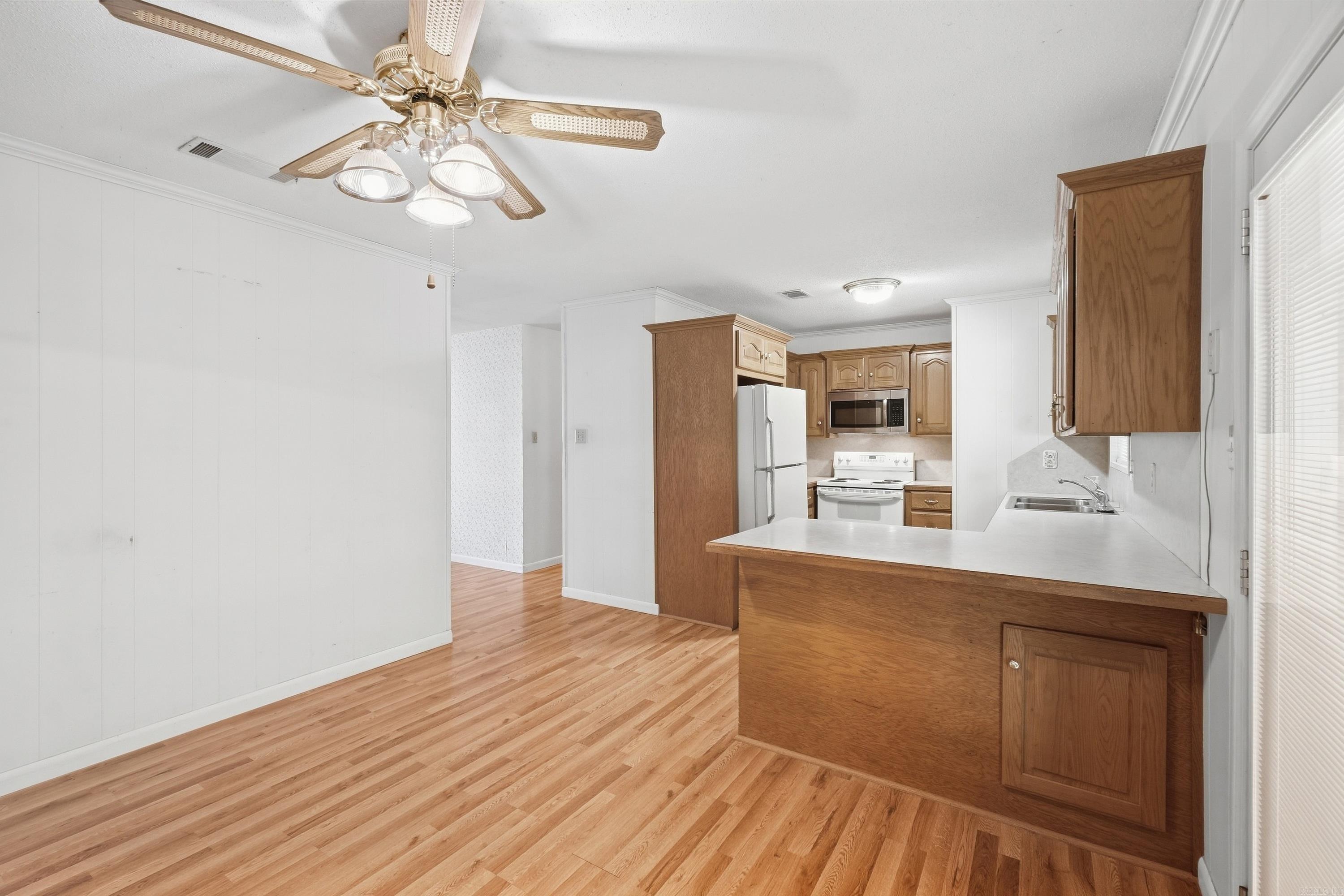 11408 Donnie Drive Property Photo 7