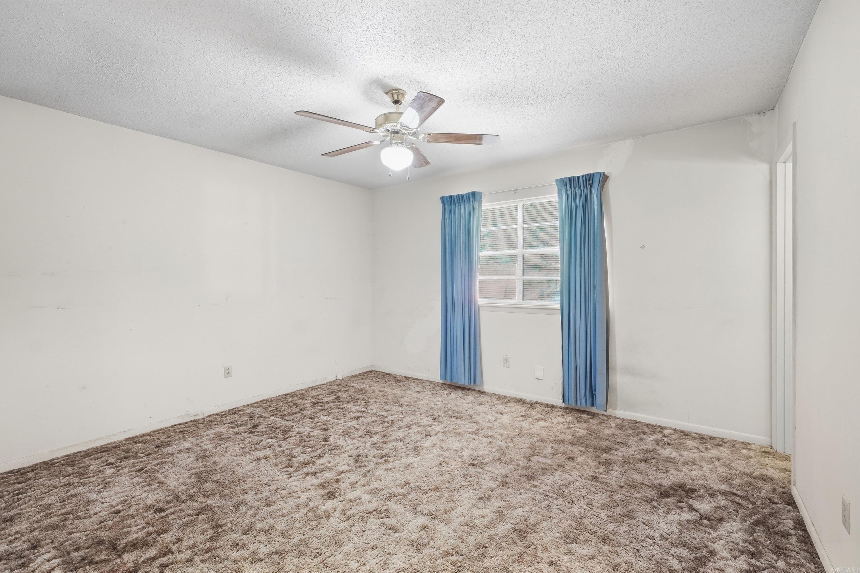 11408 Donnie Drive Property Photo 11