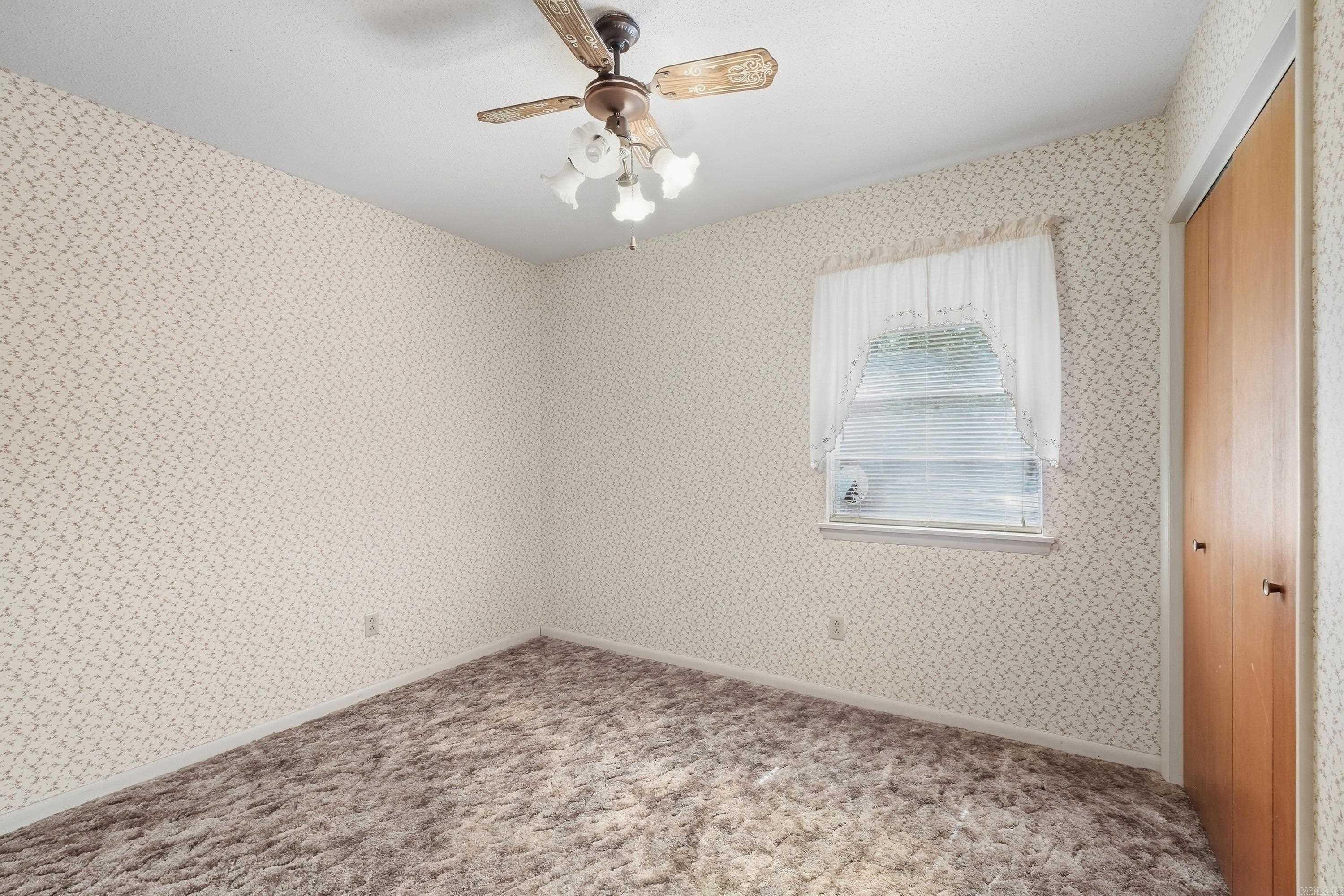 11408 Donnie Drive Property Photo 13