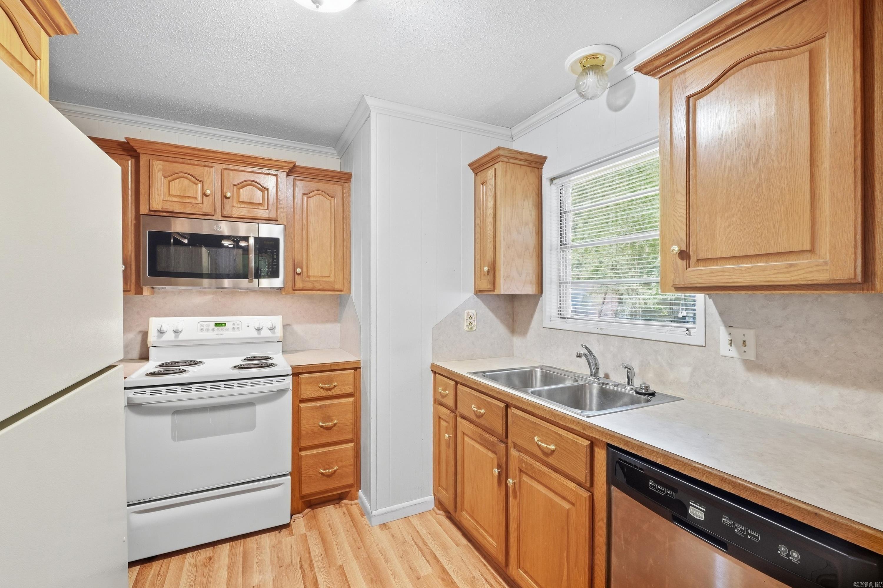 11408 Donnie Drive Property Photo 15