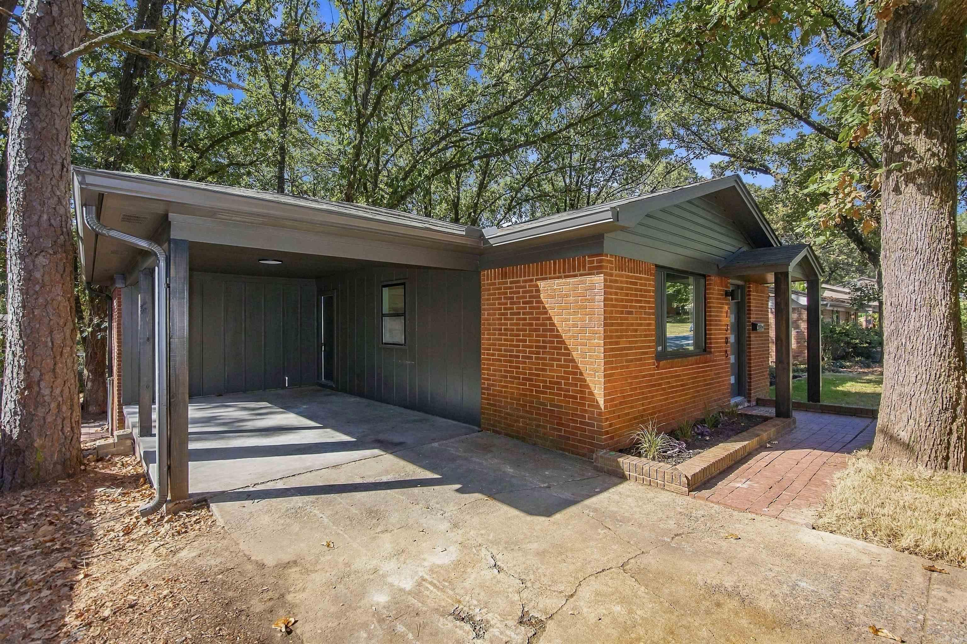 7305 L Street Property Photo 2