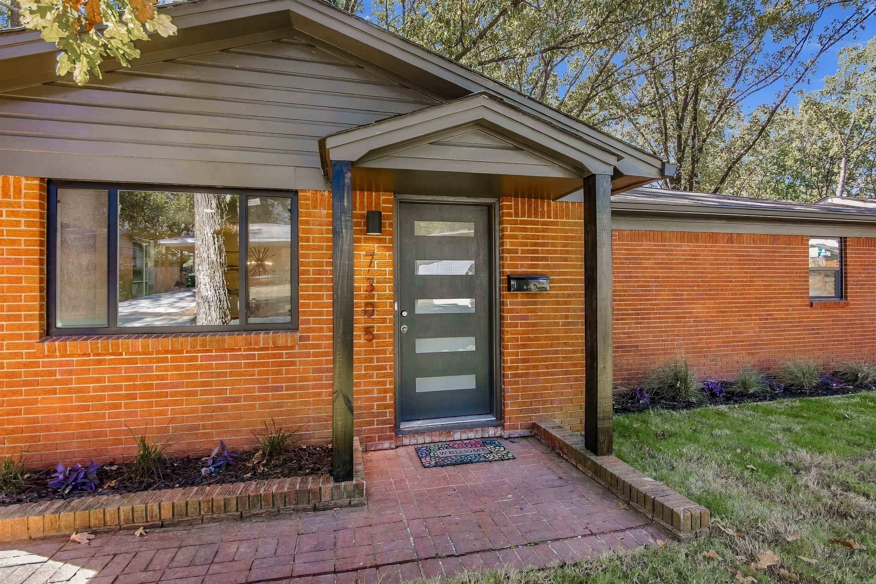 7305 L Street Property Photo 4
