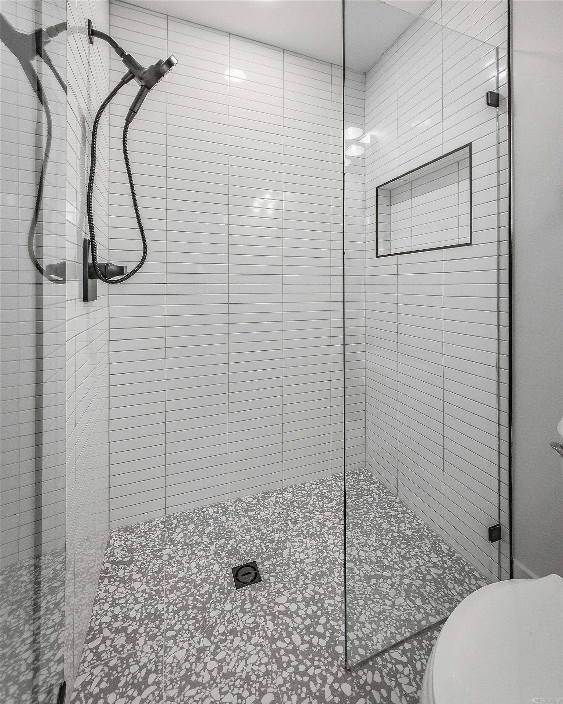 7305 L Street Property Photo 23