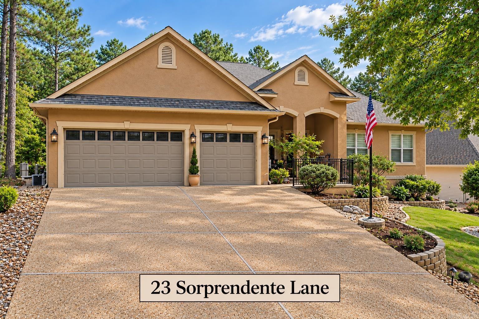23 Sorprendente Lane Property Photo 1