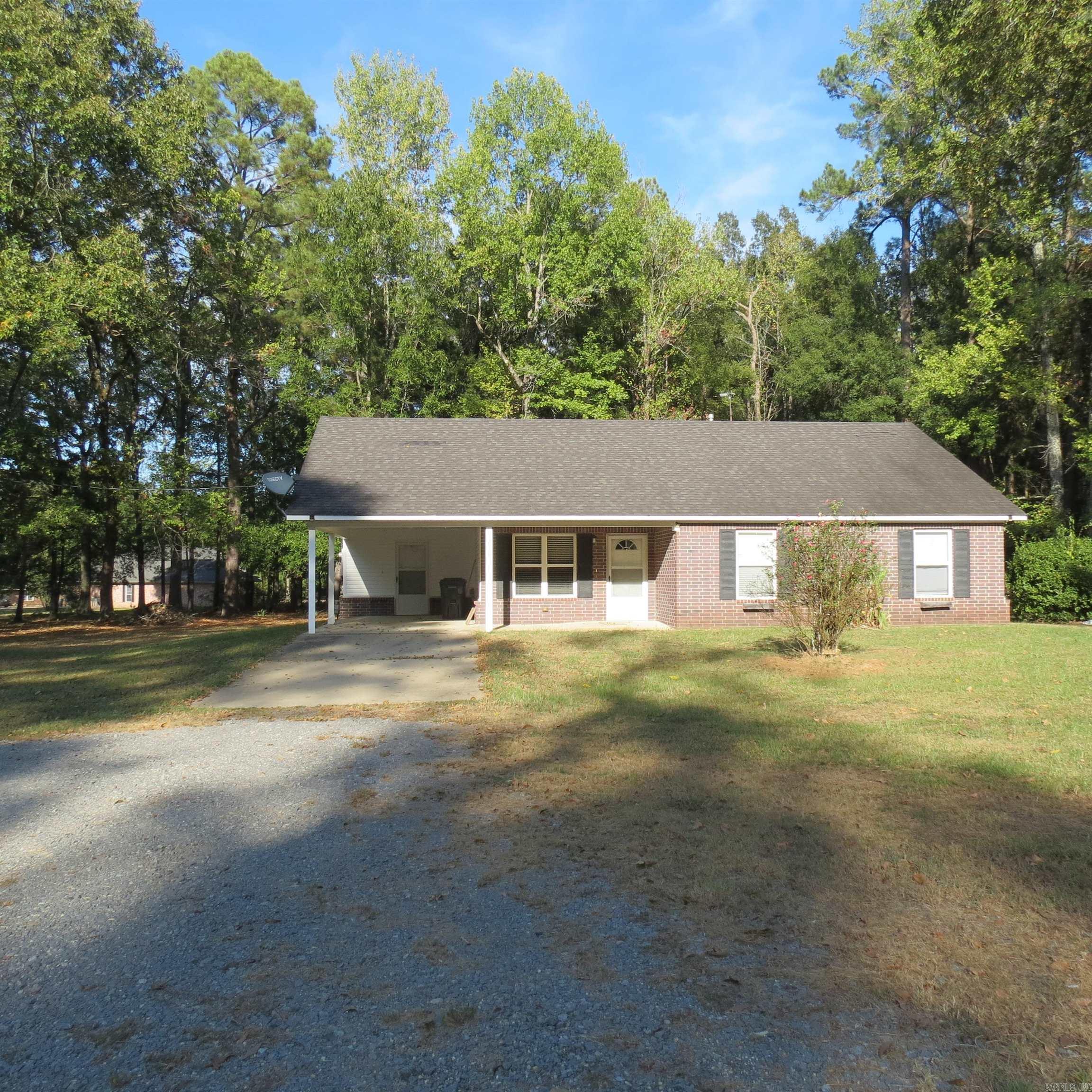 770 S Highway 35 Property Photo 2