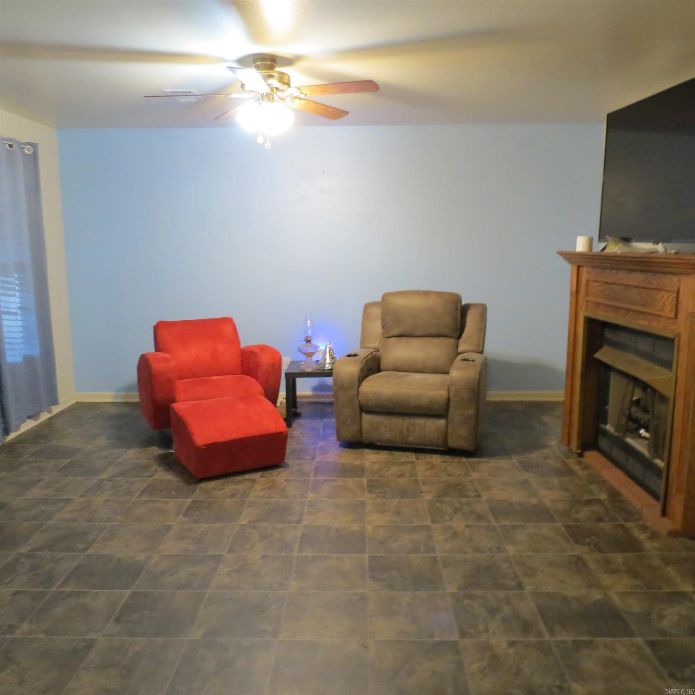 770 S Highway 35 Property Photo 8