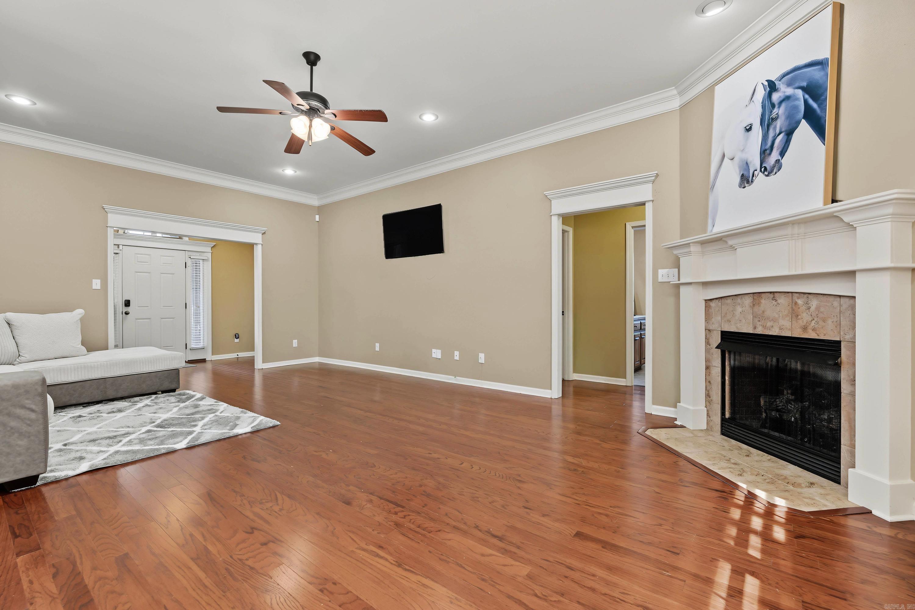 5312 Charles Court Property Photo 7