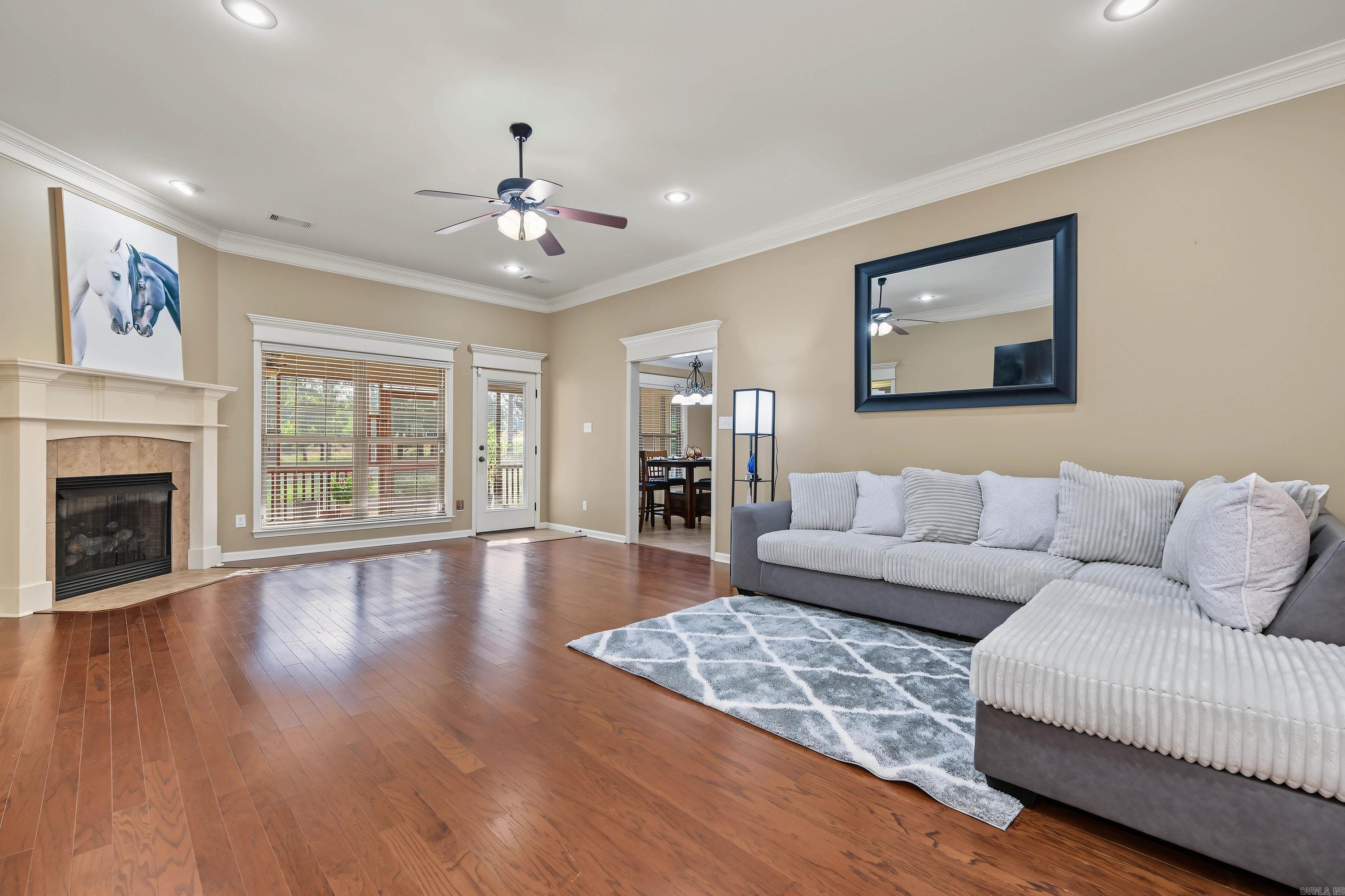 5312 Charles Court Property Photo 8