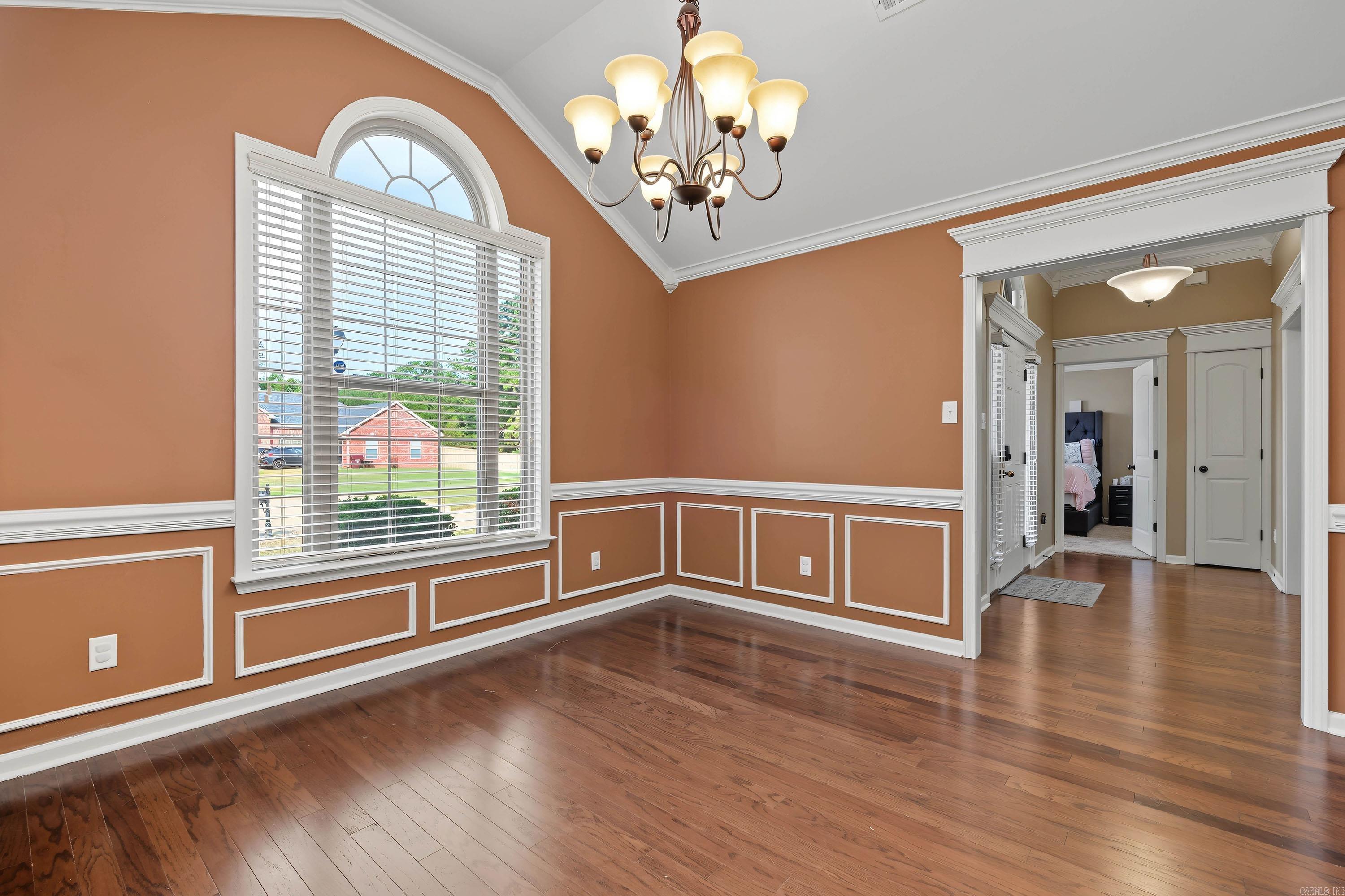 5312 Charles Court Property Photo 17