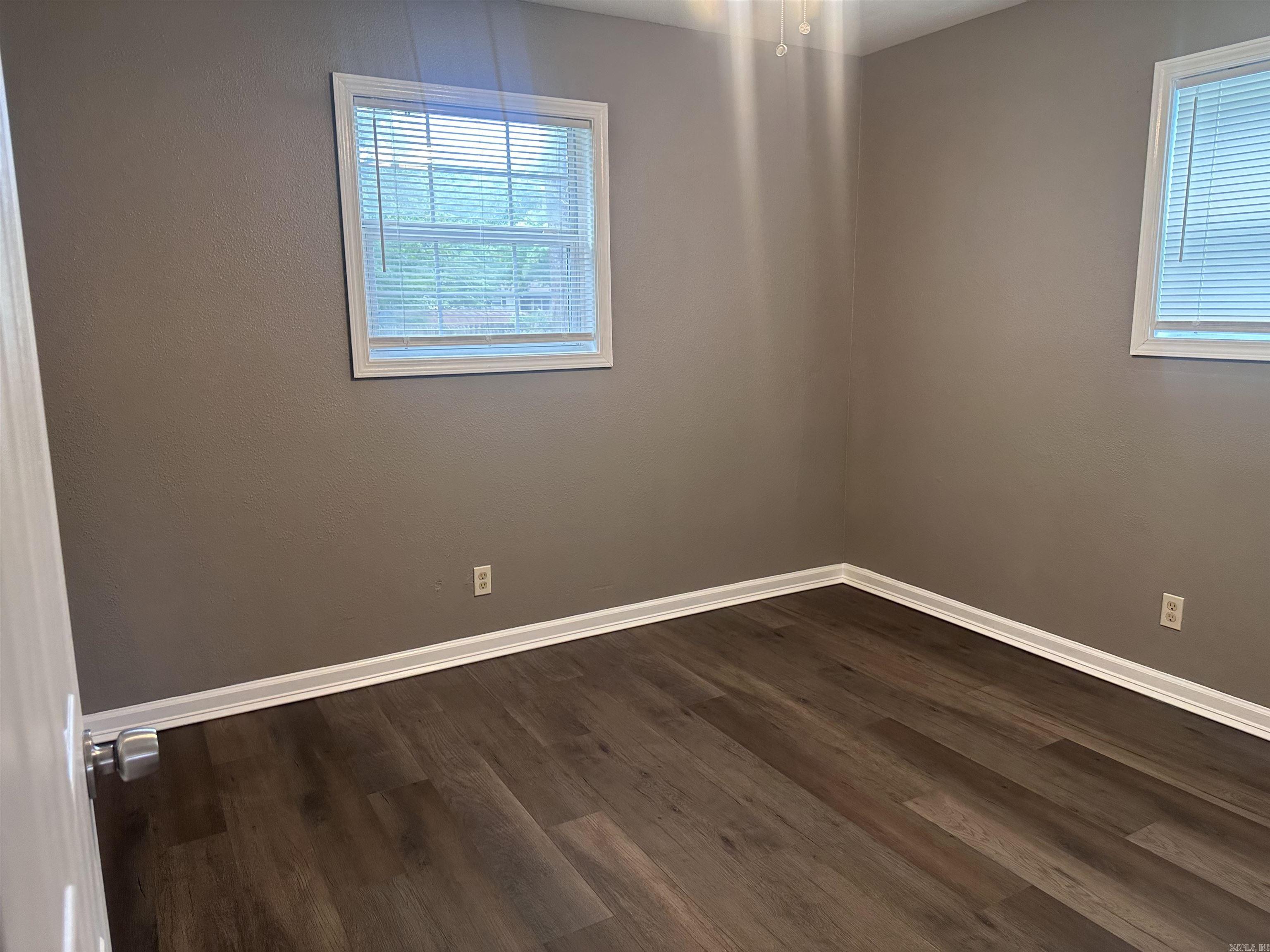 6705 Tracy Avenue Property Photo 11