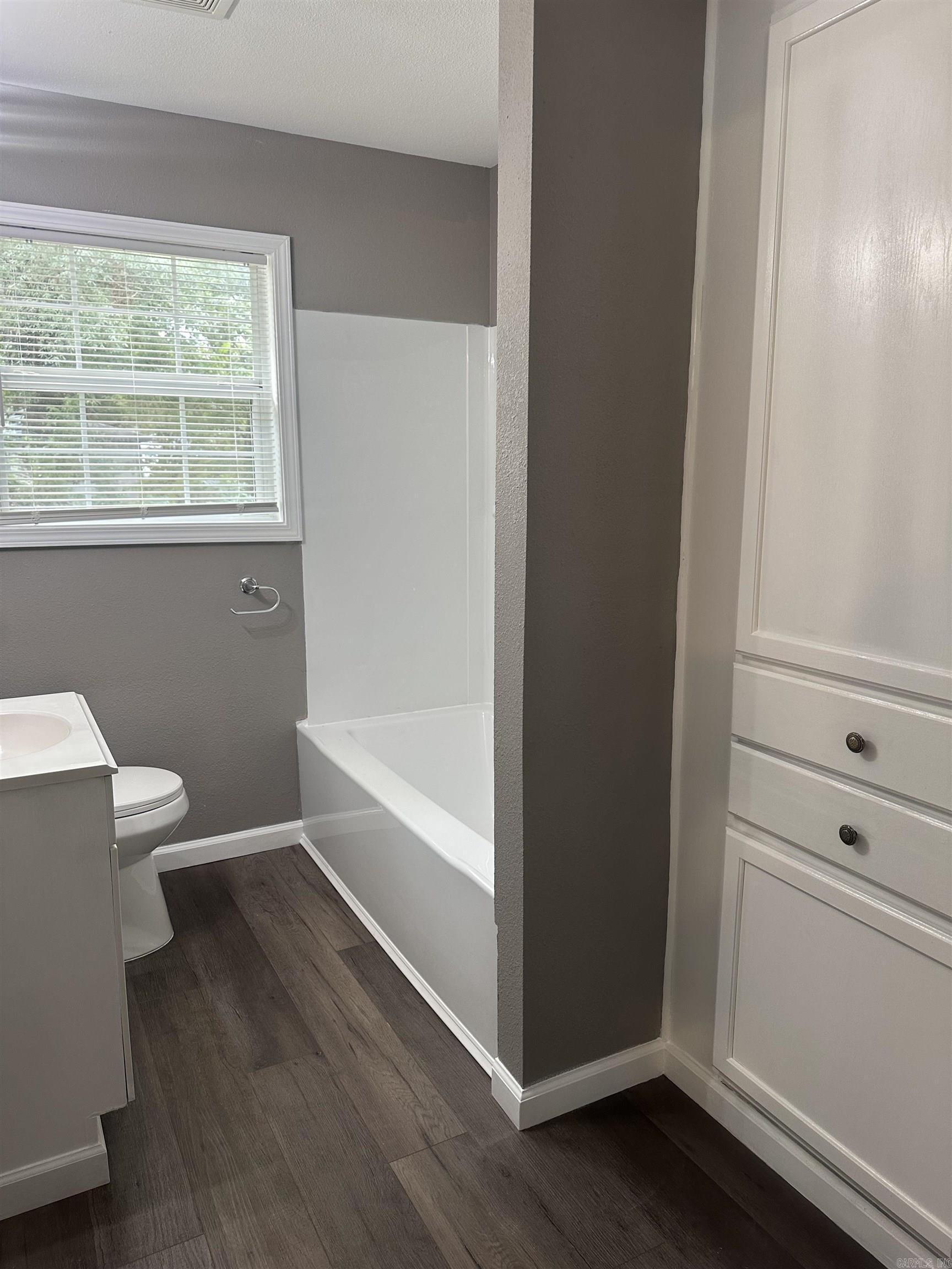 6705 Tracy Avenue Property Photo 15
