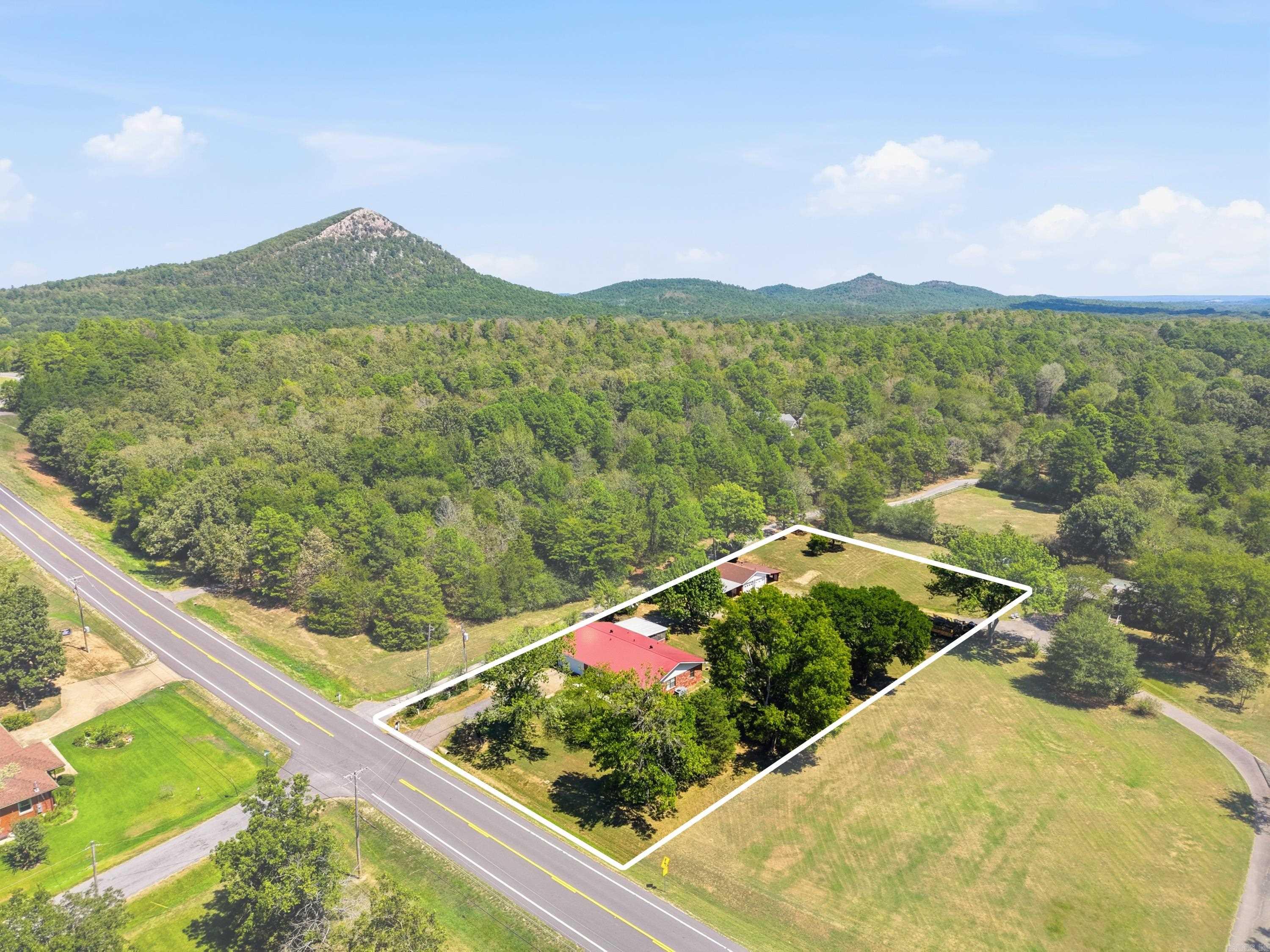 8024 Hwy 300 Property Photo 1
