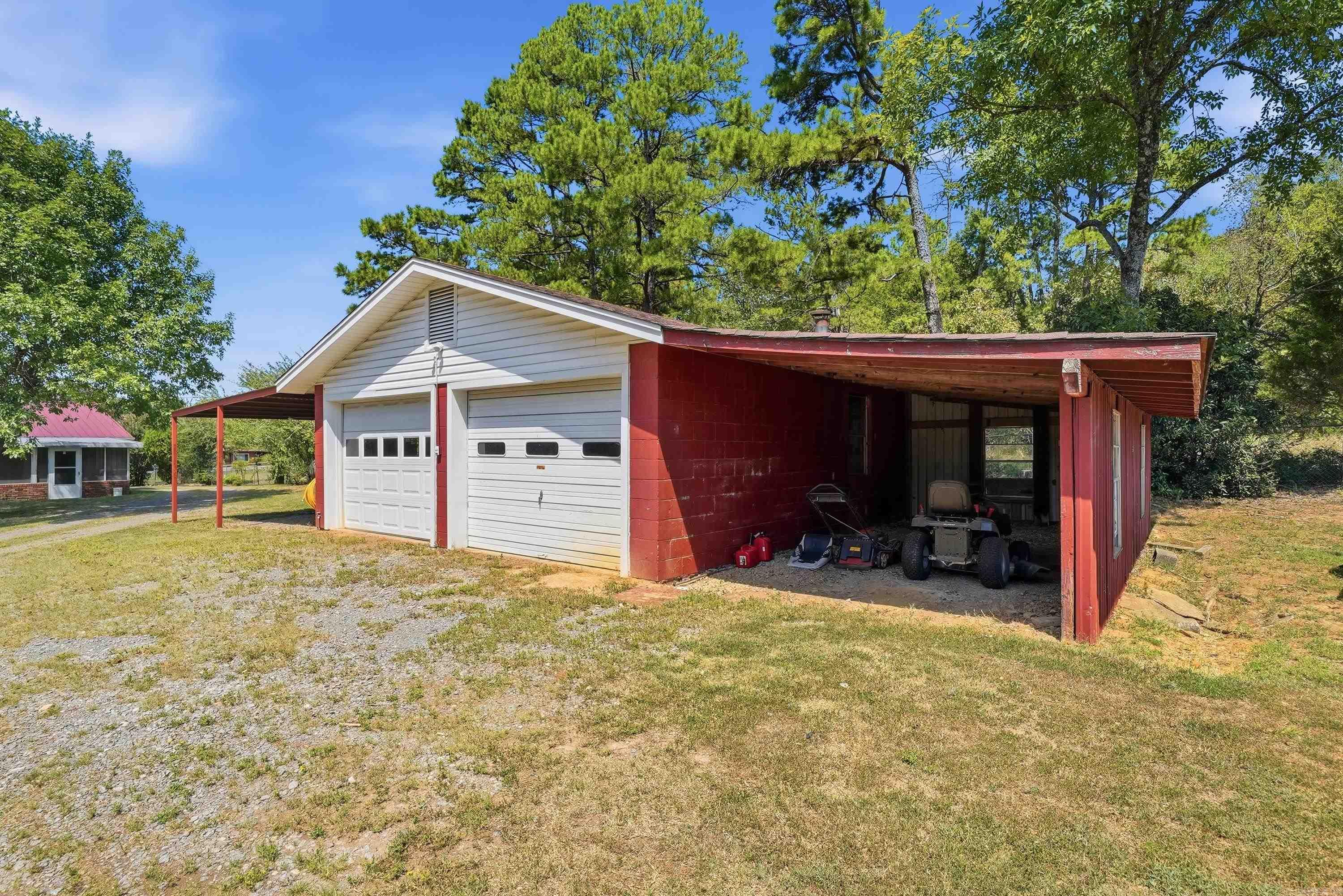 8024 Hwy 300 Property Photo 32