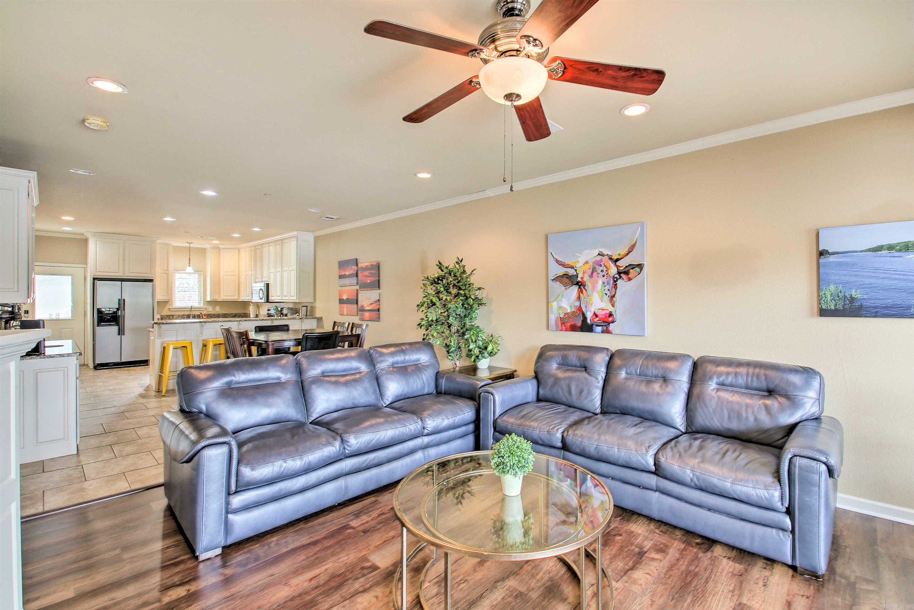 117 Lookout Pt Apt B3 Property Photo 11