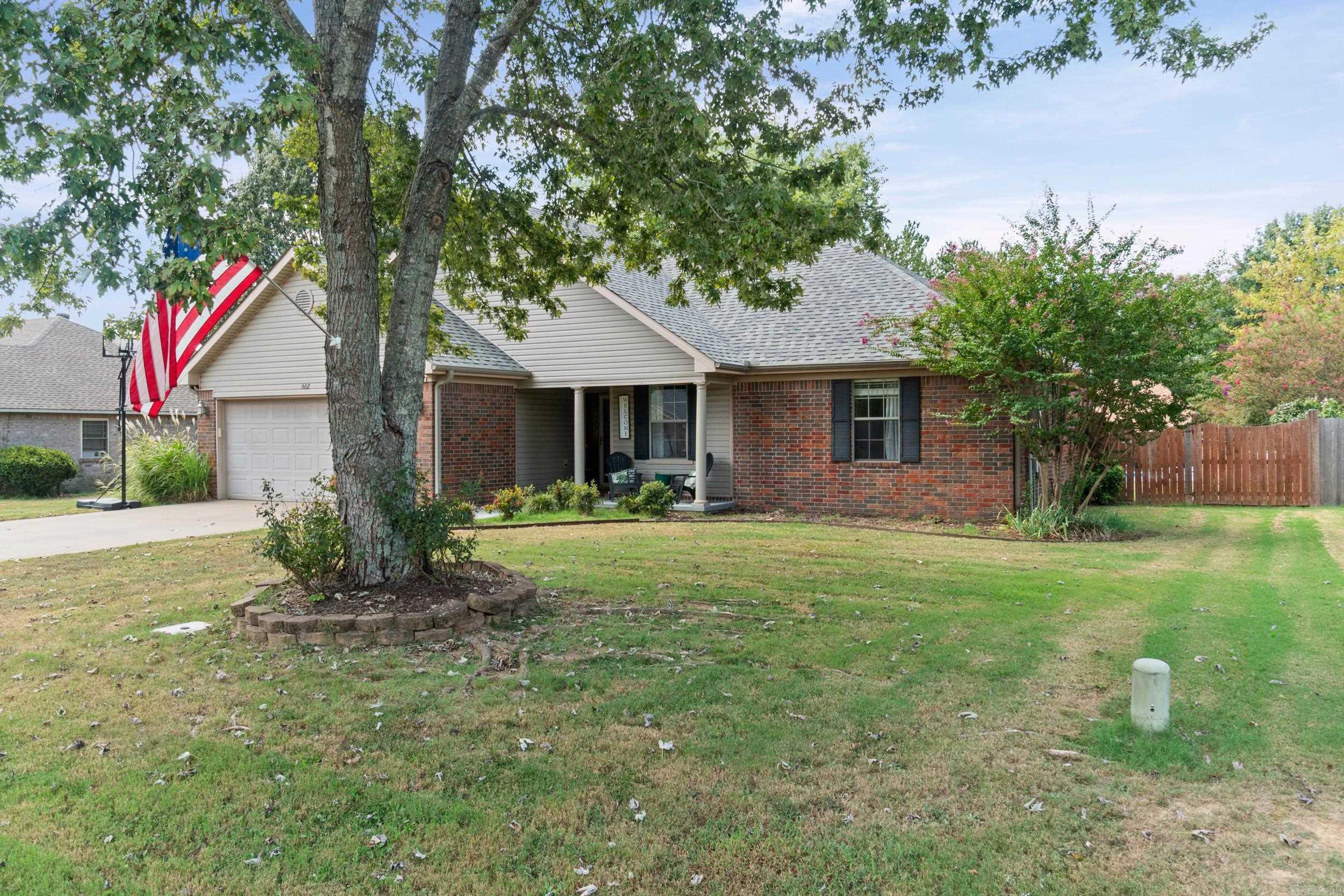 1602 Roes Ridge Property Photo 3