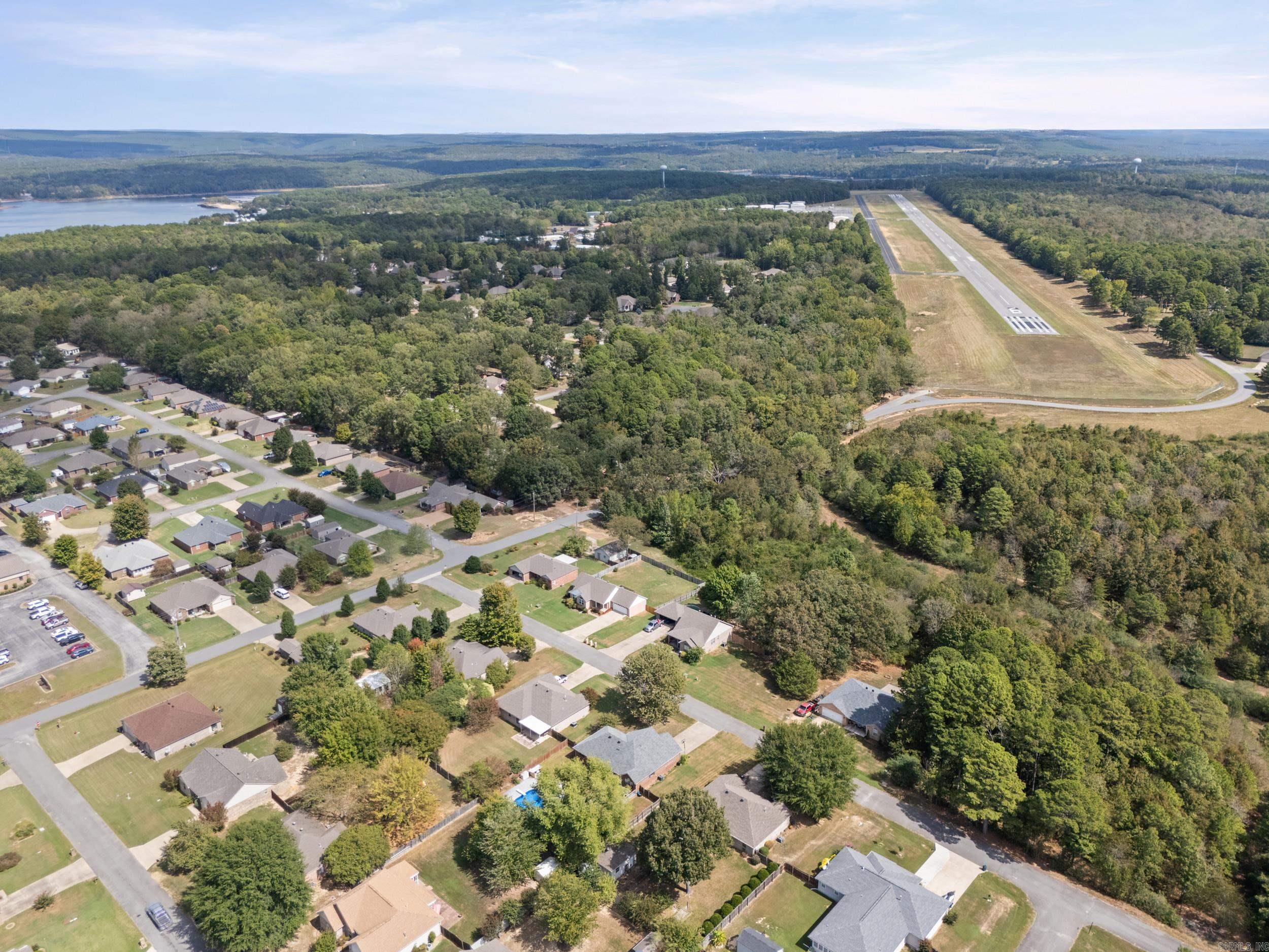 1602 Roes Ridge Property Photo 32