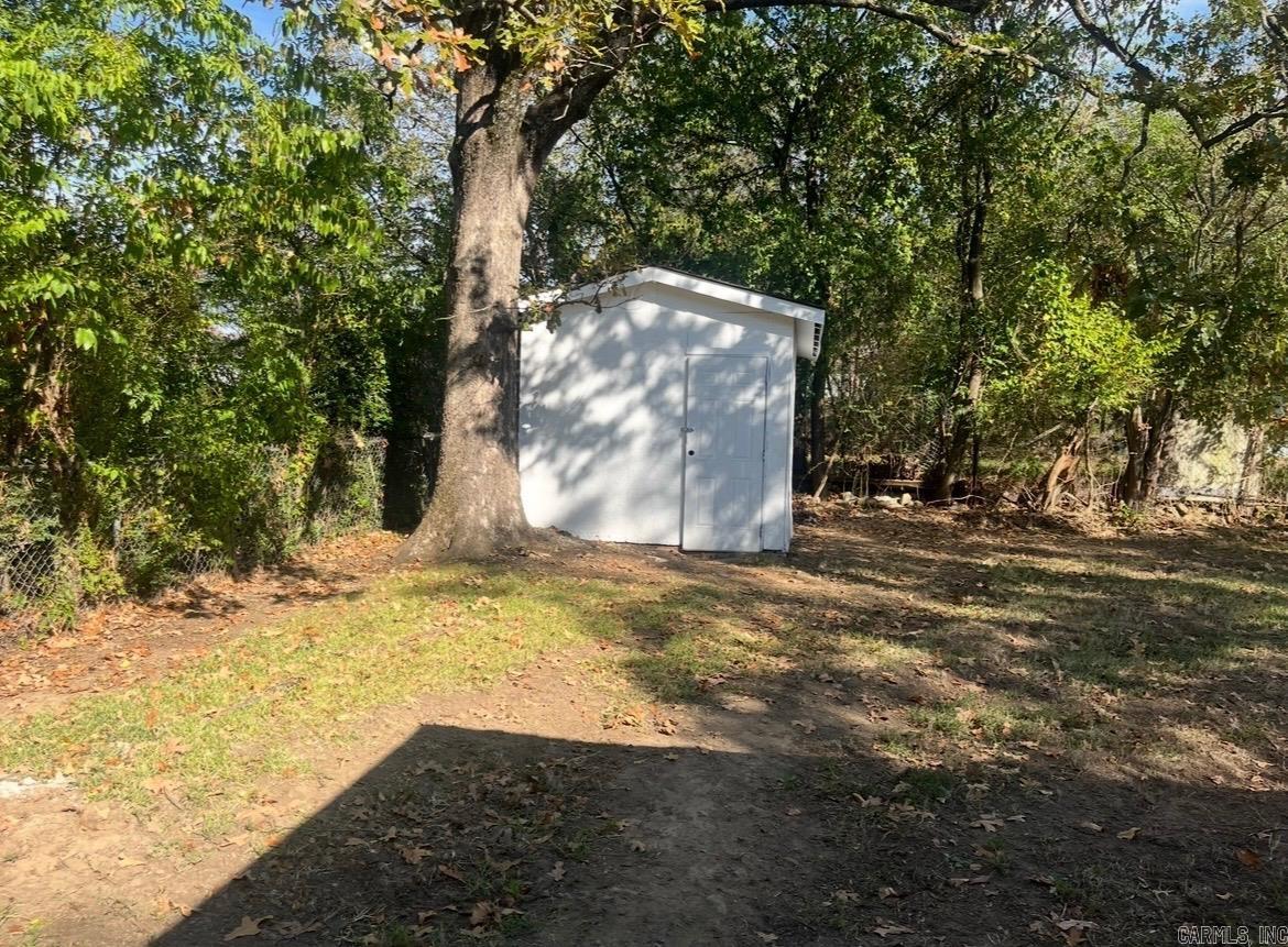 5008 Allen Street Property Photo 10