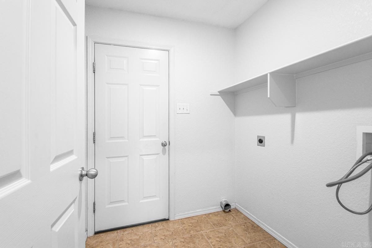 102 Riveria Cove Property Photo 13