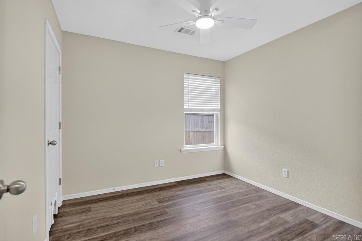 102 Riveria Cove Property Photo 19