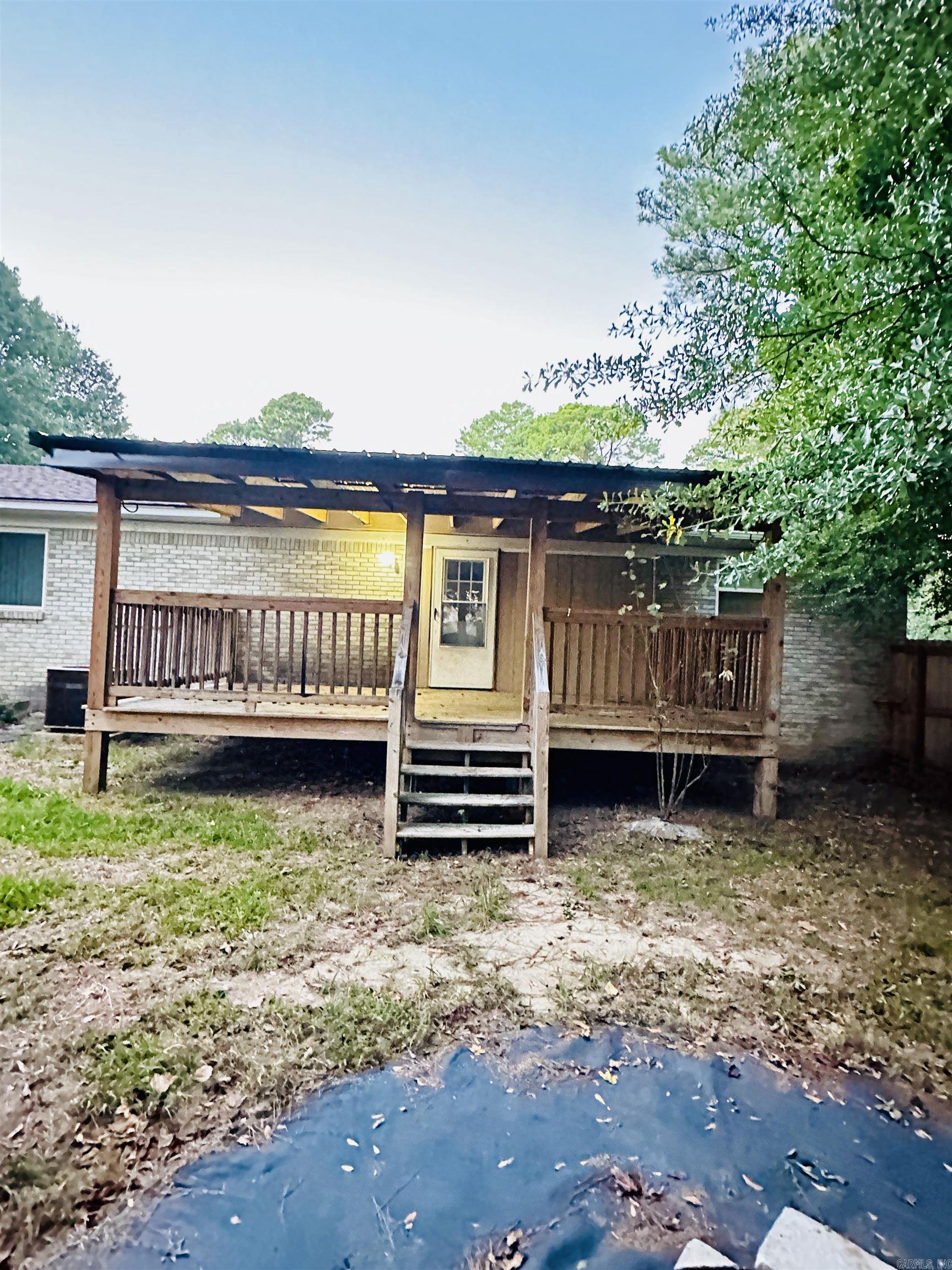 414 Newcomb Cove Property Photo 15