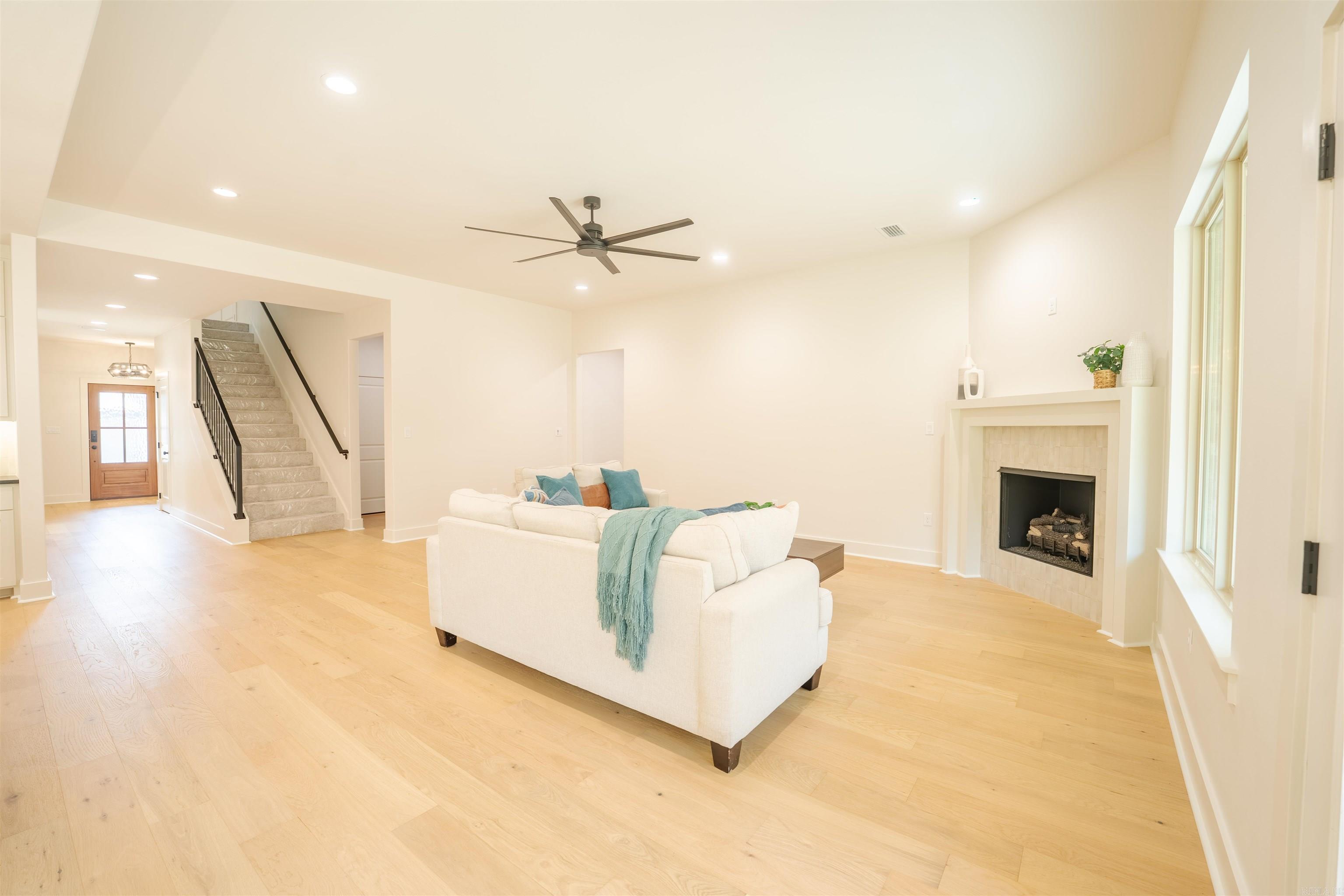 15116 Matterhorn Loop Property Photo 7