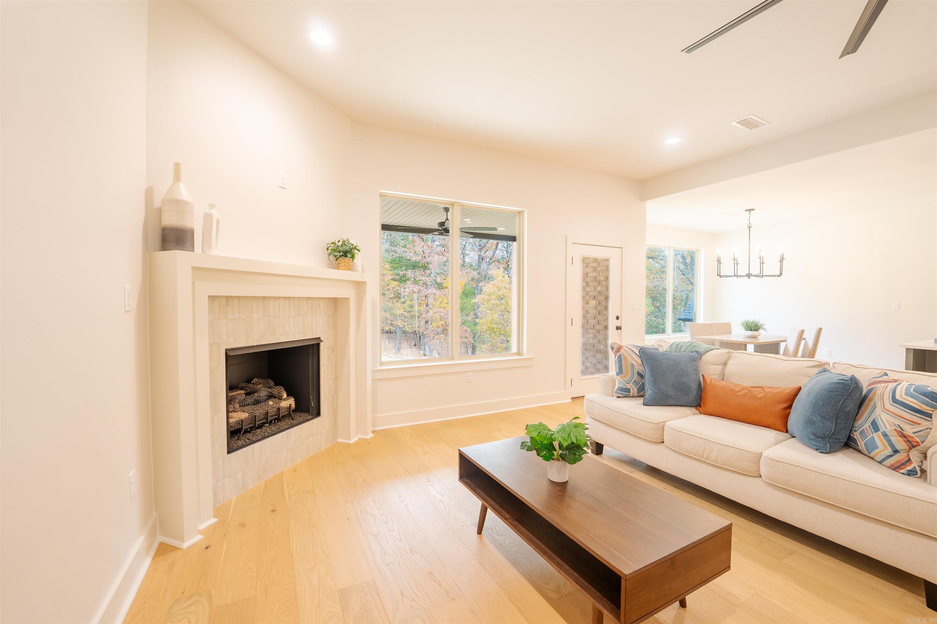 15116 Matterhorn Loop Property Photo 8