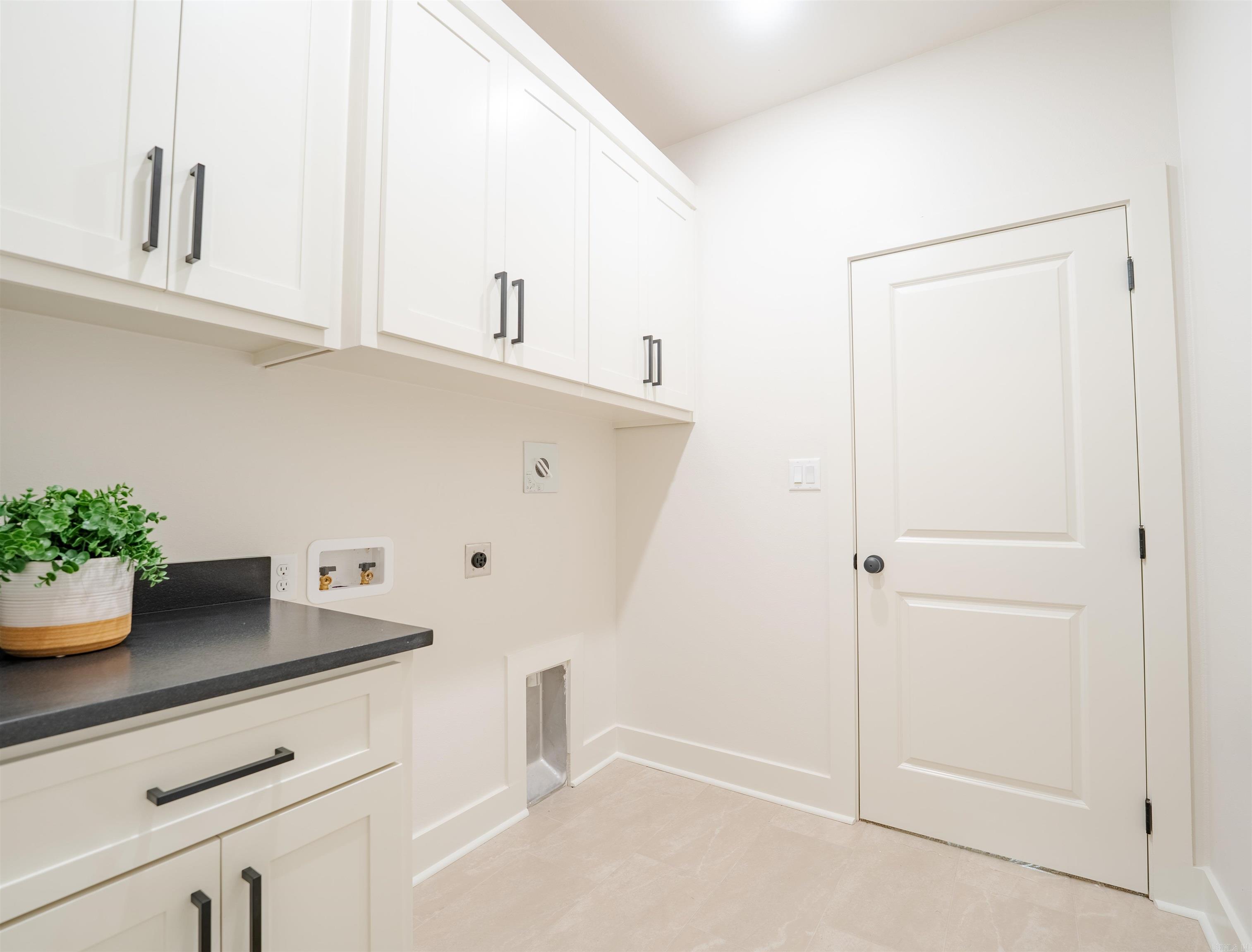15116 Matterhorn Loop Property Photo 24