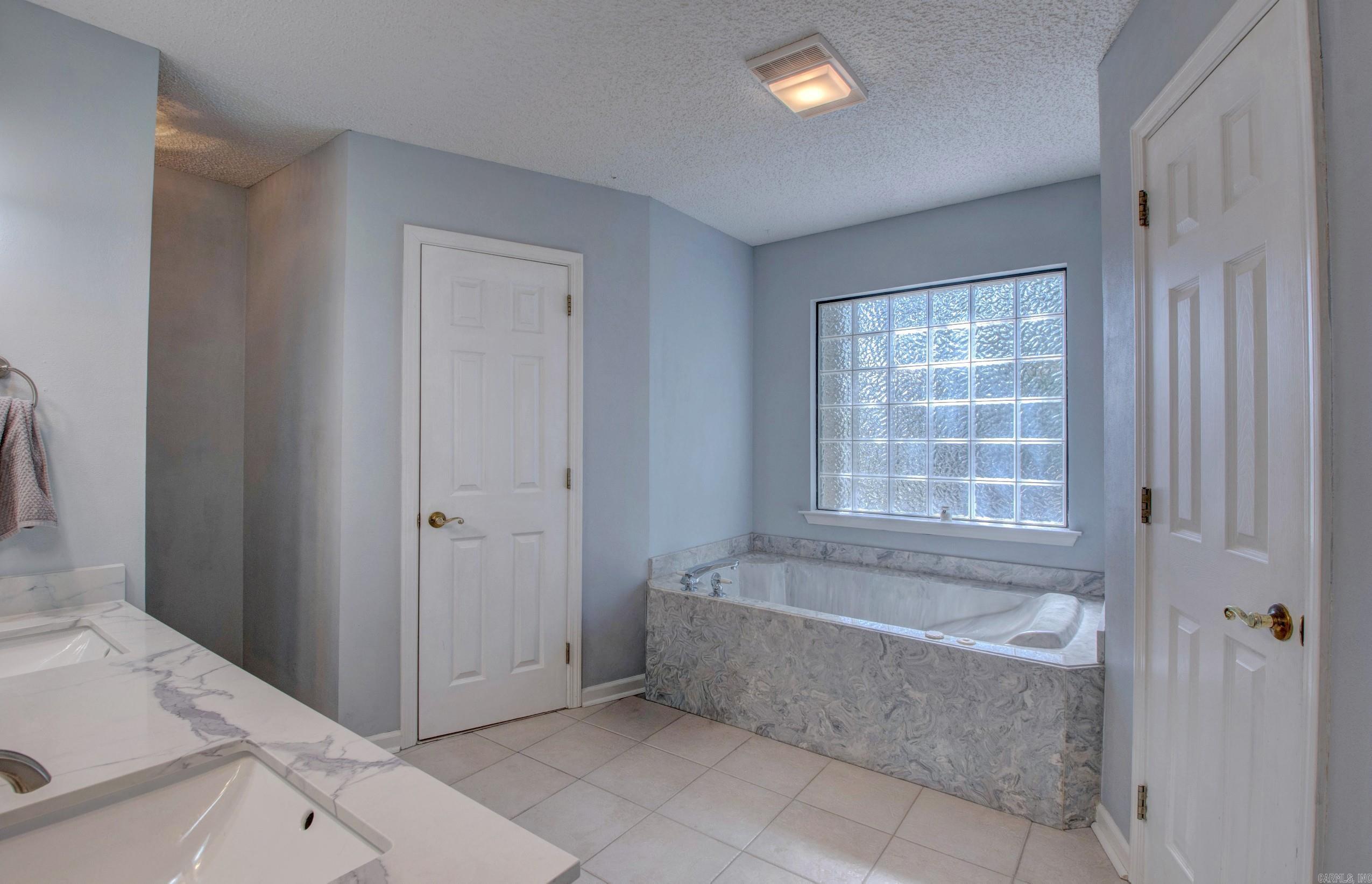 45 Blue Mountain Dr Property Photo 19