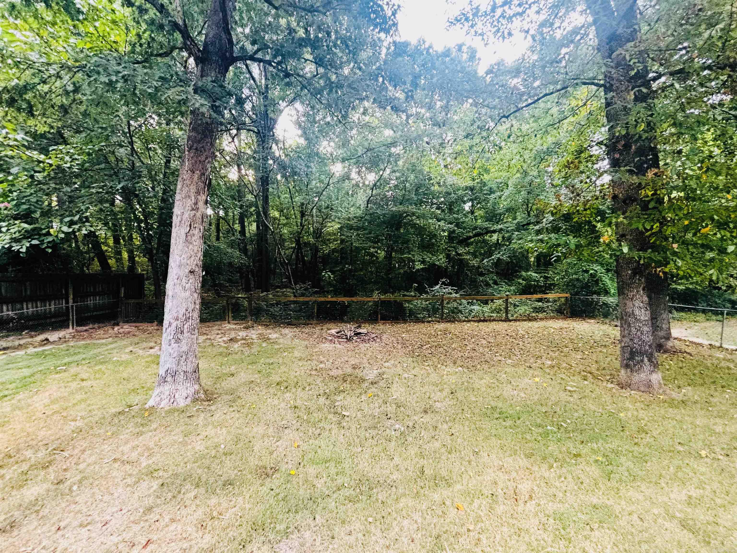 1118 Brookview Drive Property Photo 27