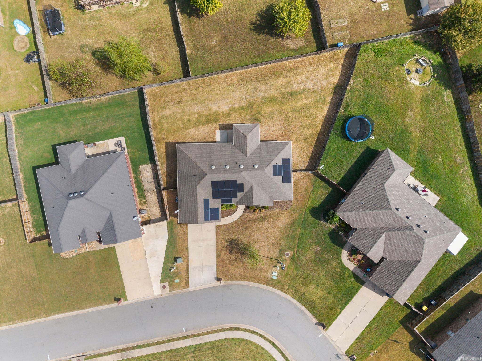 135 Harvick Circle Property Photo 3