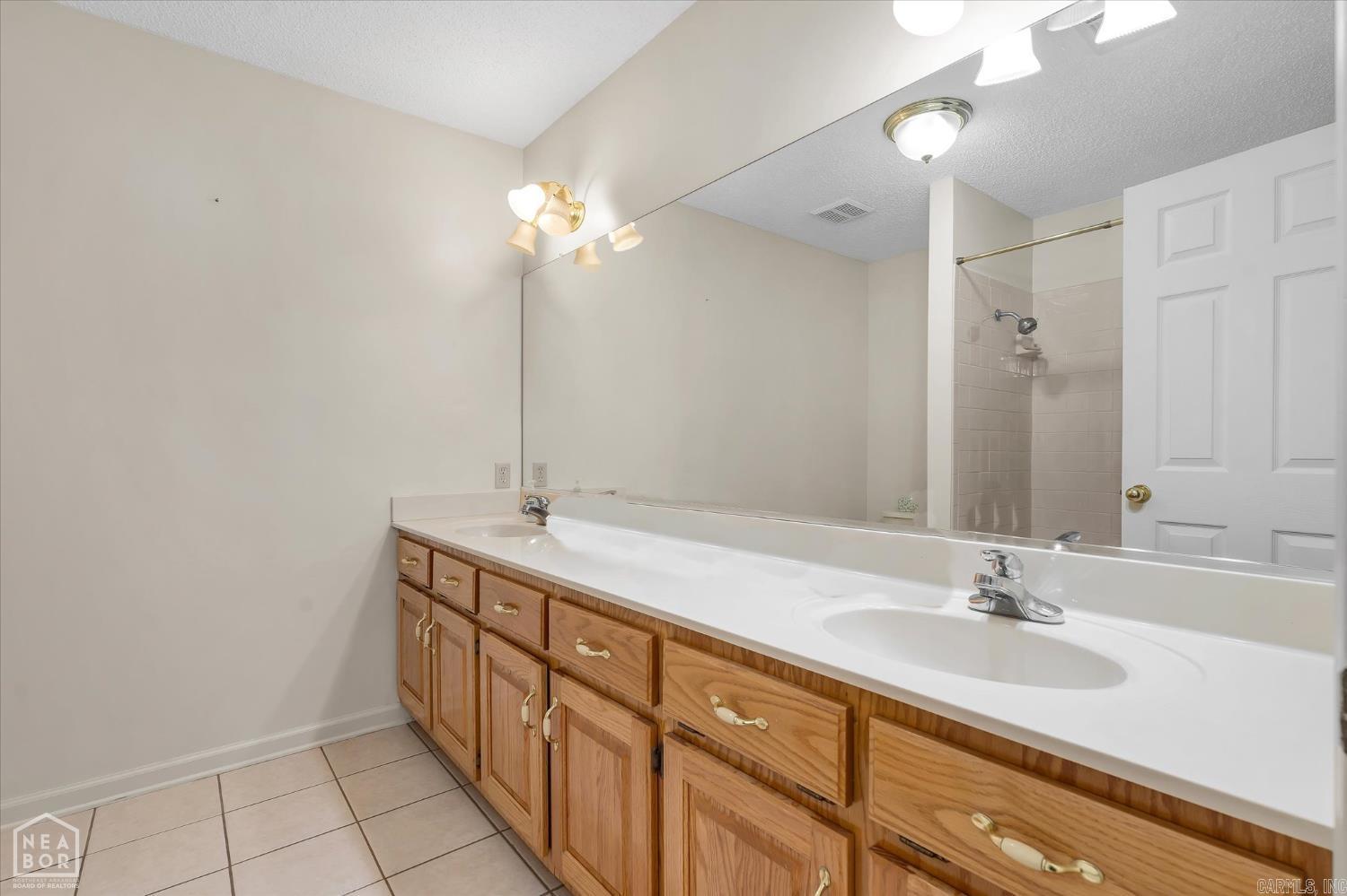 123 Dennis Street Property Photo 19