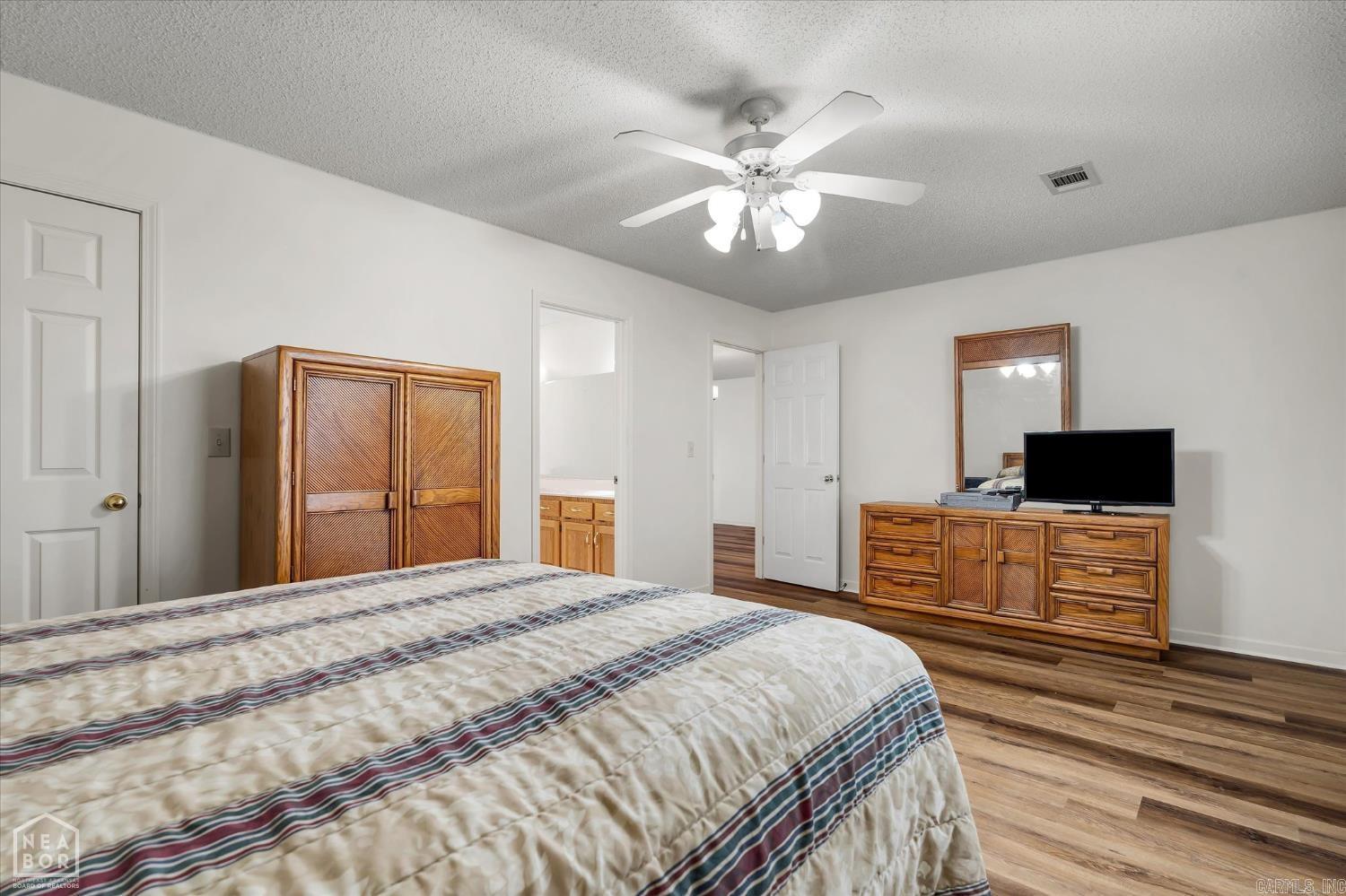 123 Dennis Street Property Photo 20