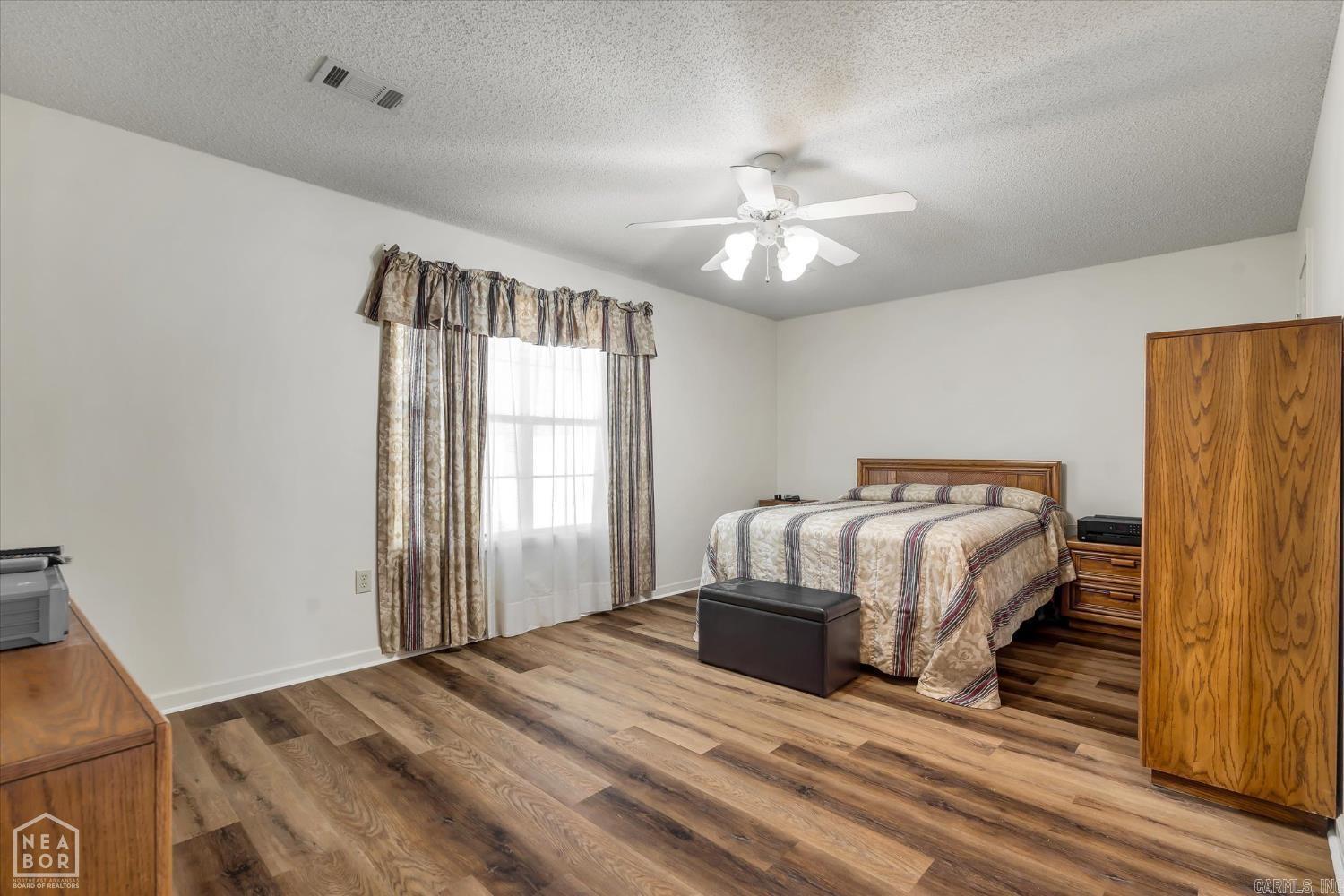 123 Dennis Street Property Photo 24