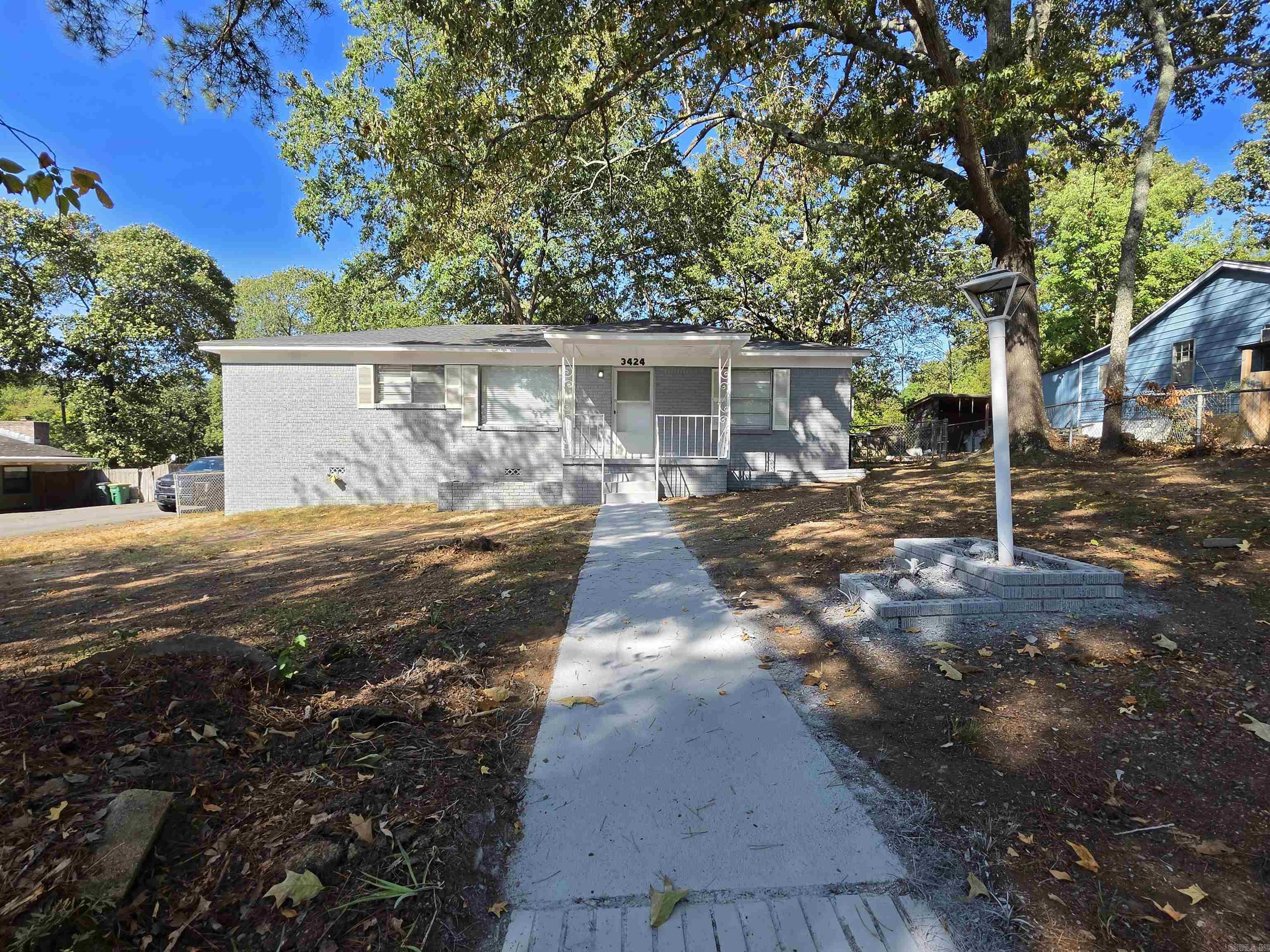 3424 Zion Street Property Photo 2