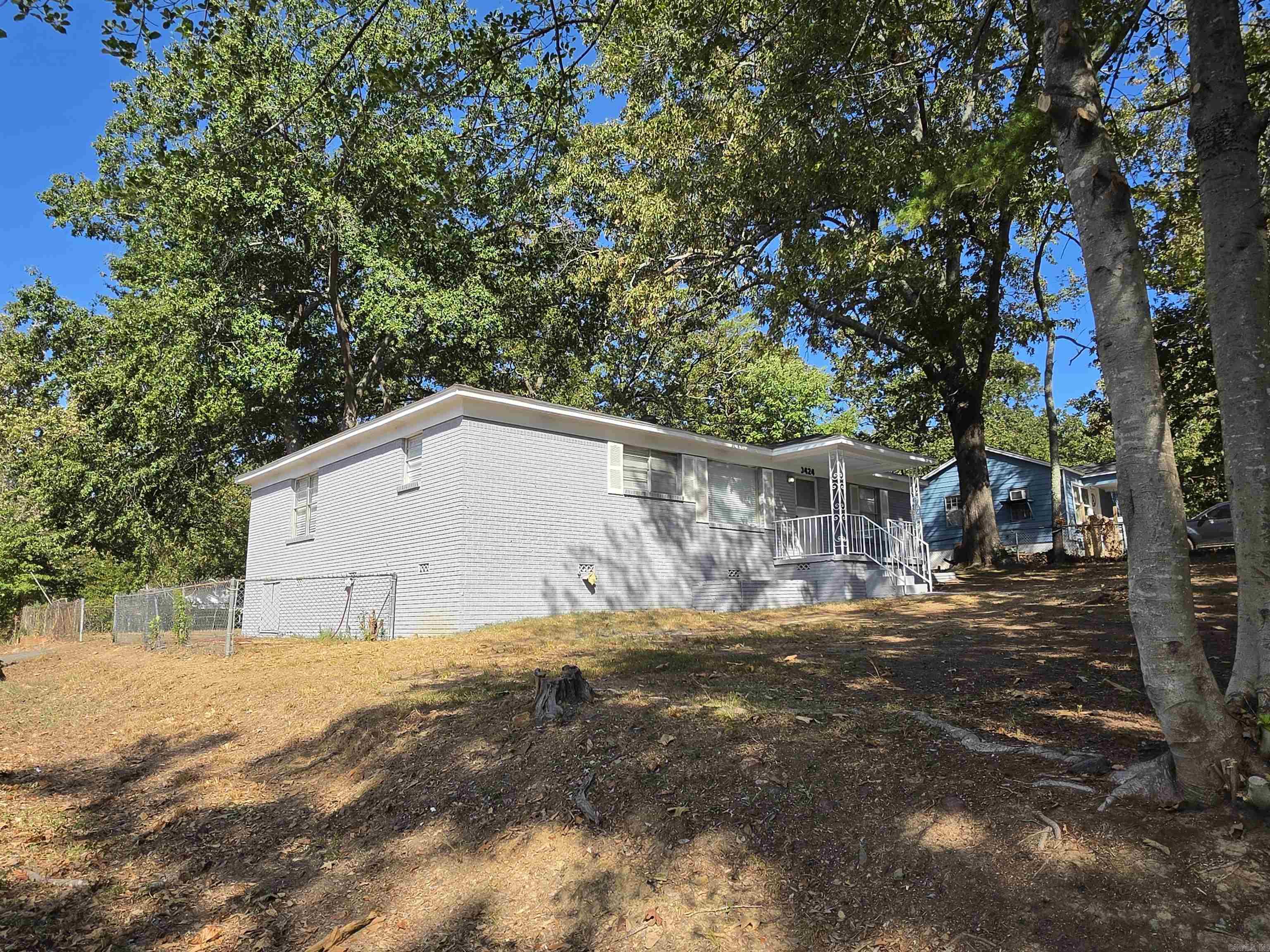 3424 Zion Street Property Photo 3