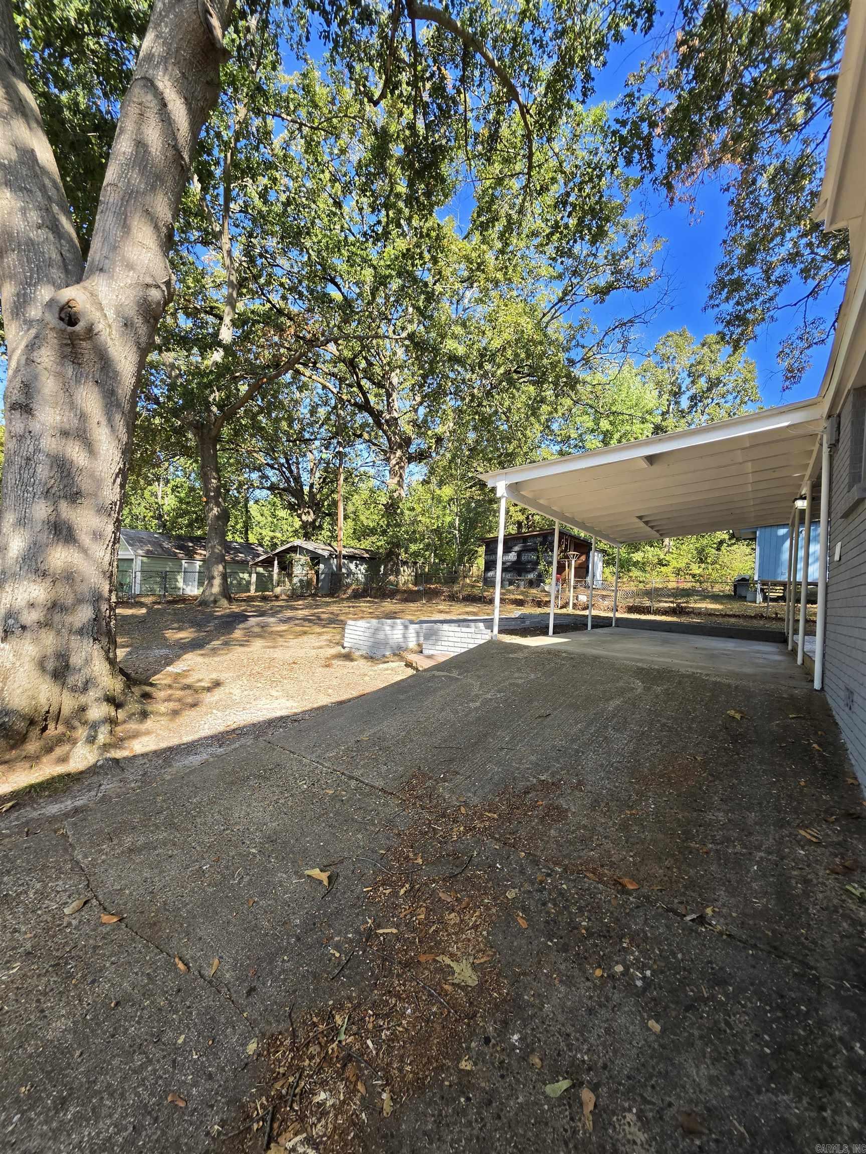 3424 Zion Street Property Photo 5