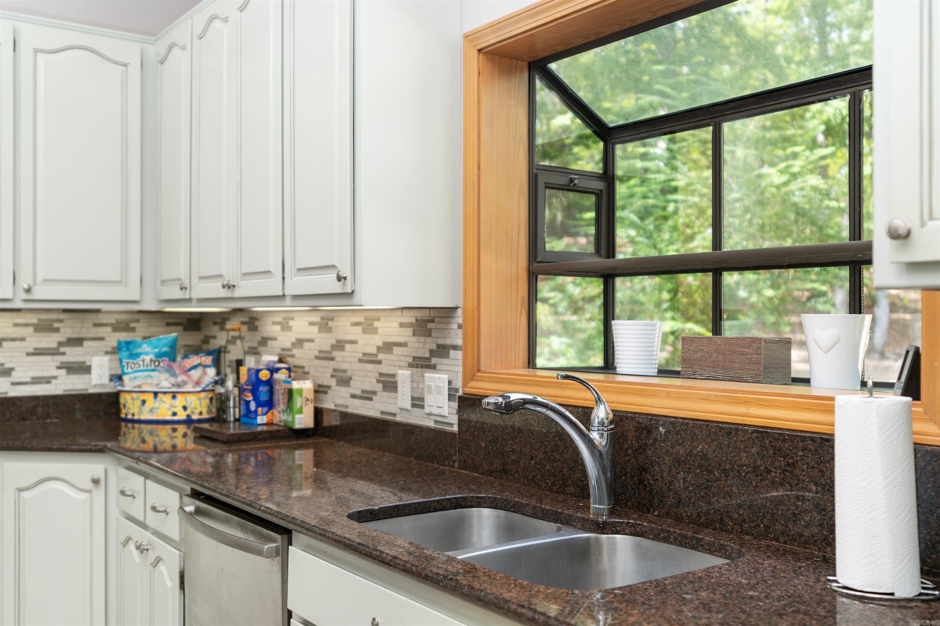 21 Costa Del Lago Ln Property Photo 11