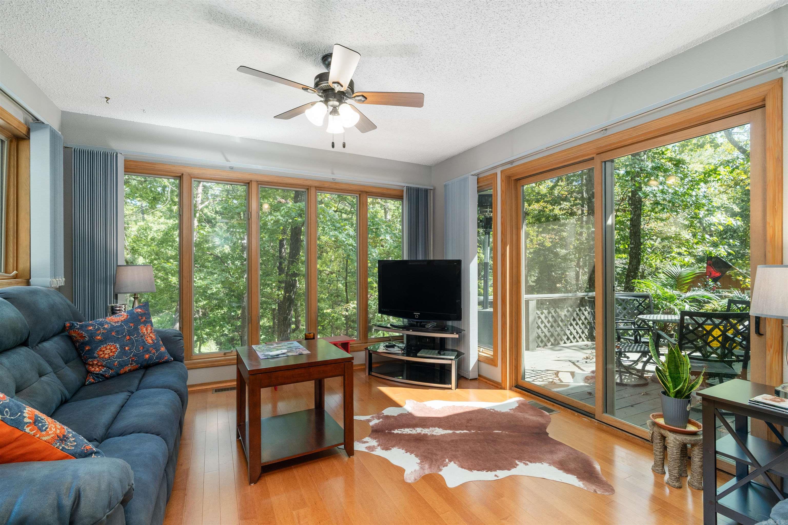 21 Costa Del Lago Ln Property Photo 29