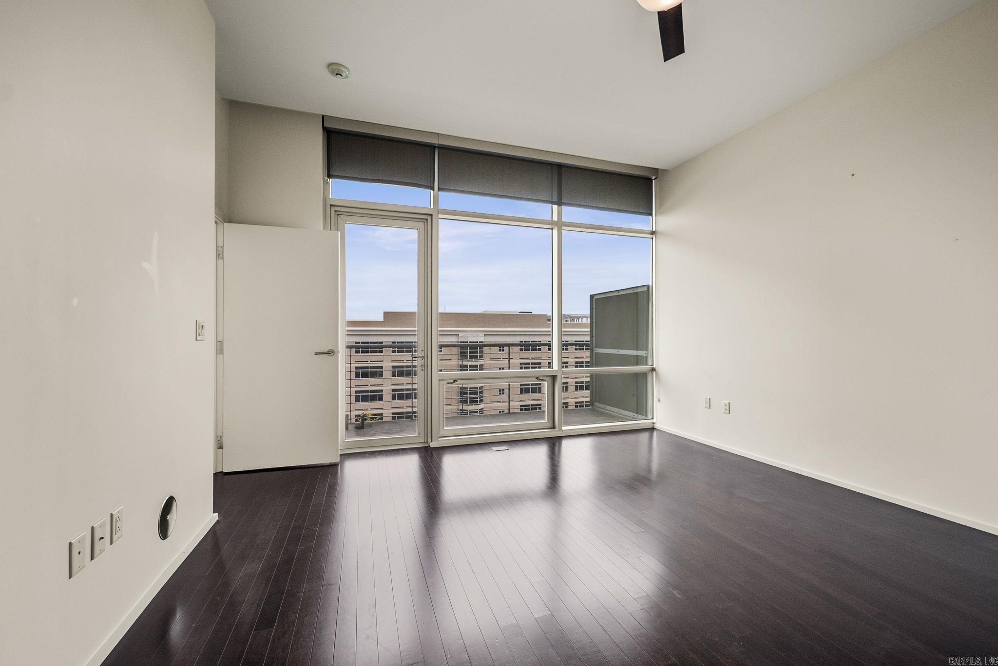 300 E Third #601 601 Property Photo 14